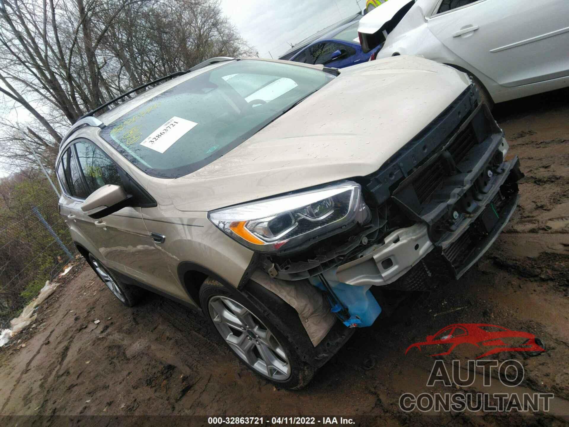 FORD ESCAPE 2018 - 1FMCU9J90JUB69735