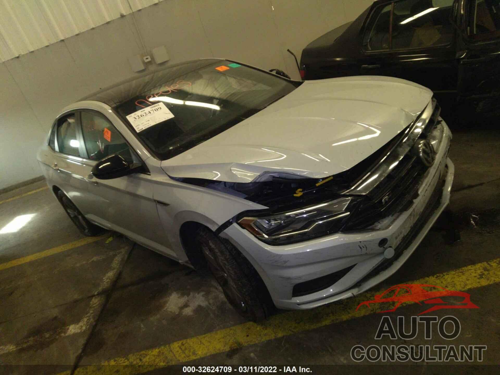 VOLKSWAGEN JETTA 2019 - 3VWC57BU1KM040303