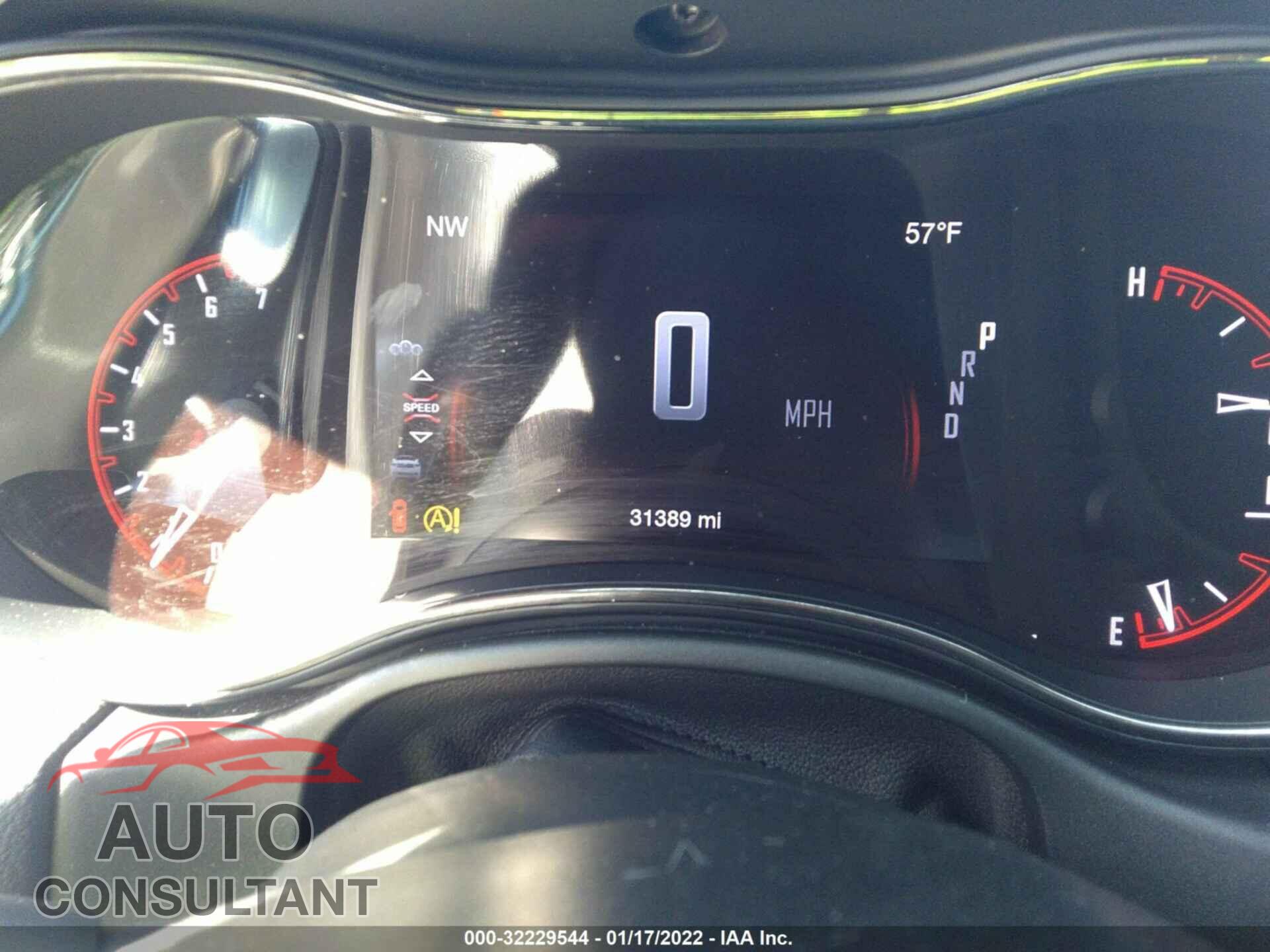 DODGE DURANGO 2020 - 1C4RDJDGXLC260367