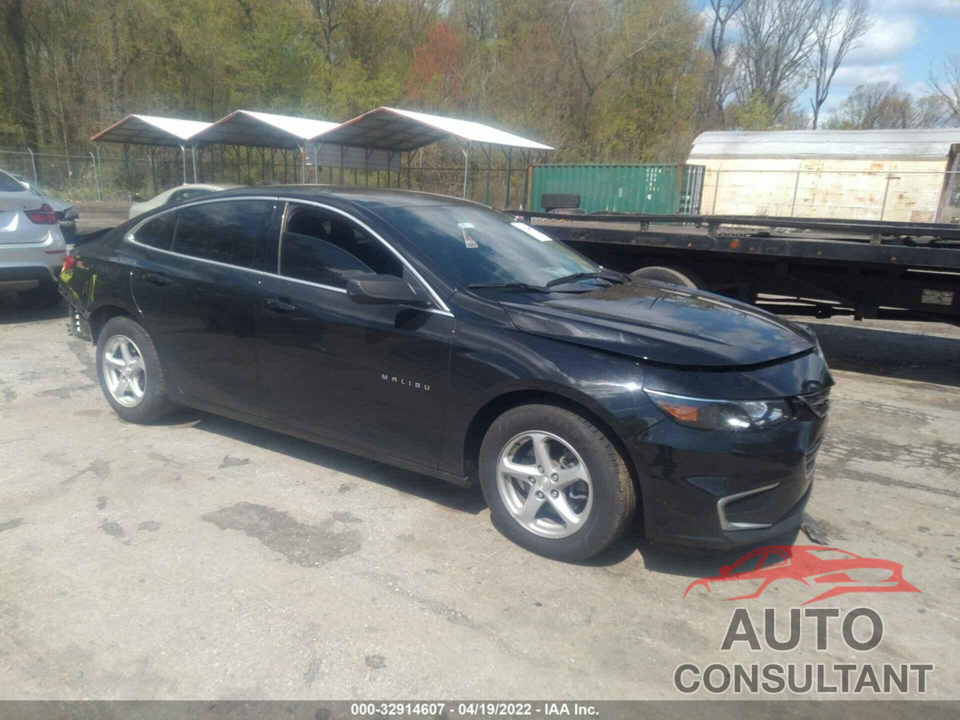 CHEVROLET MALIBU 2018 - 1G1ZB5ST8JF285916