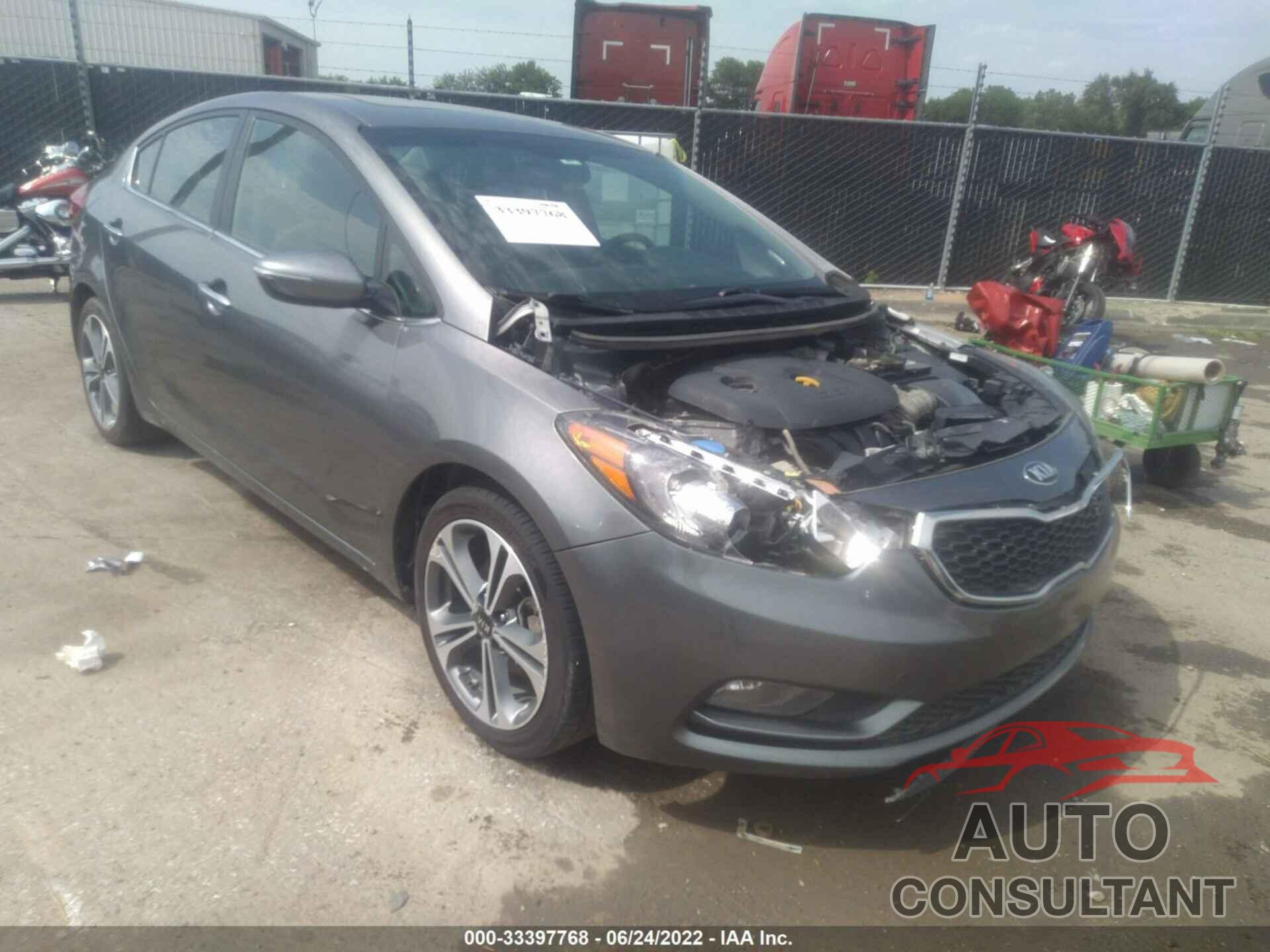 KIA FORTE 2016 - KNAFZ4A82G5556509