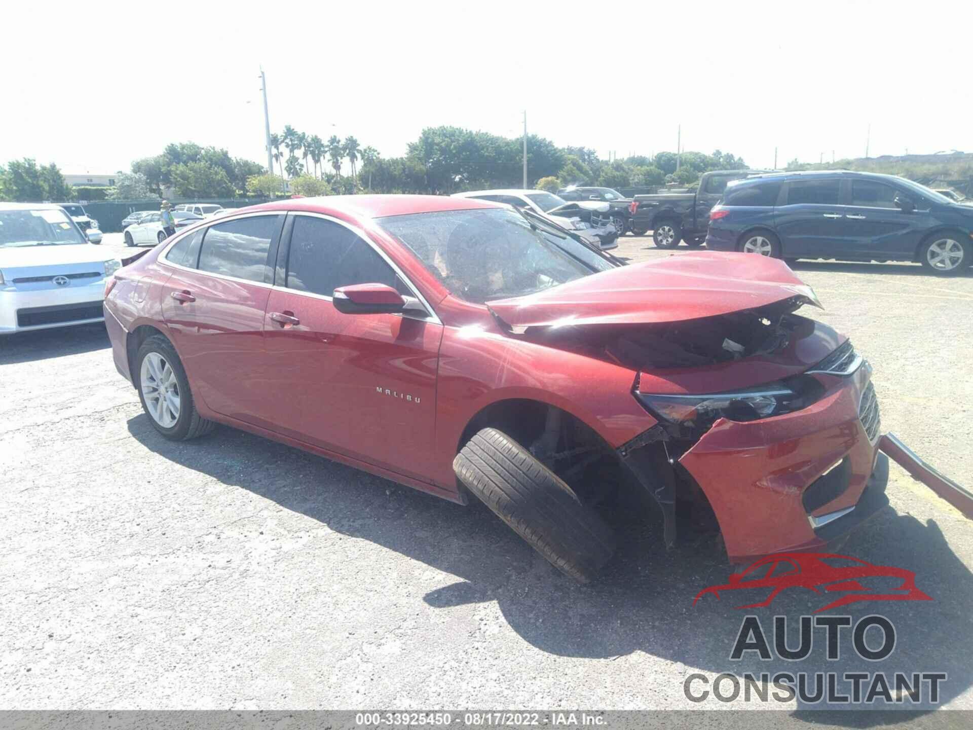 CHEVROLET MALIBU 2016 - 1G1ZE5ST1GF293873