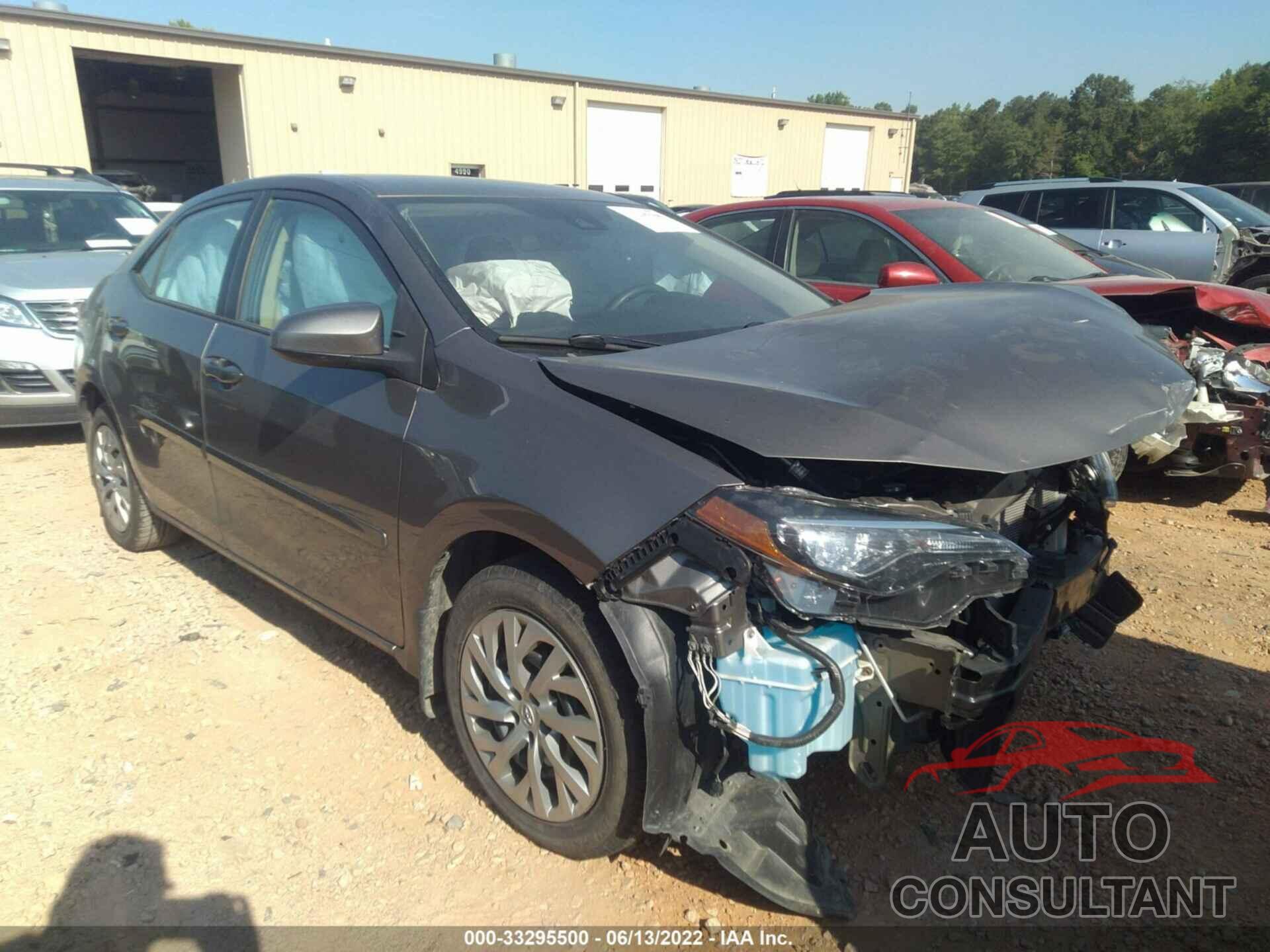 TOYOTA COROLLA 2018 - 5YFBURHE6JP822312