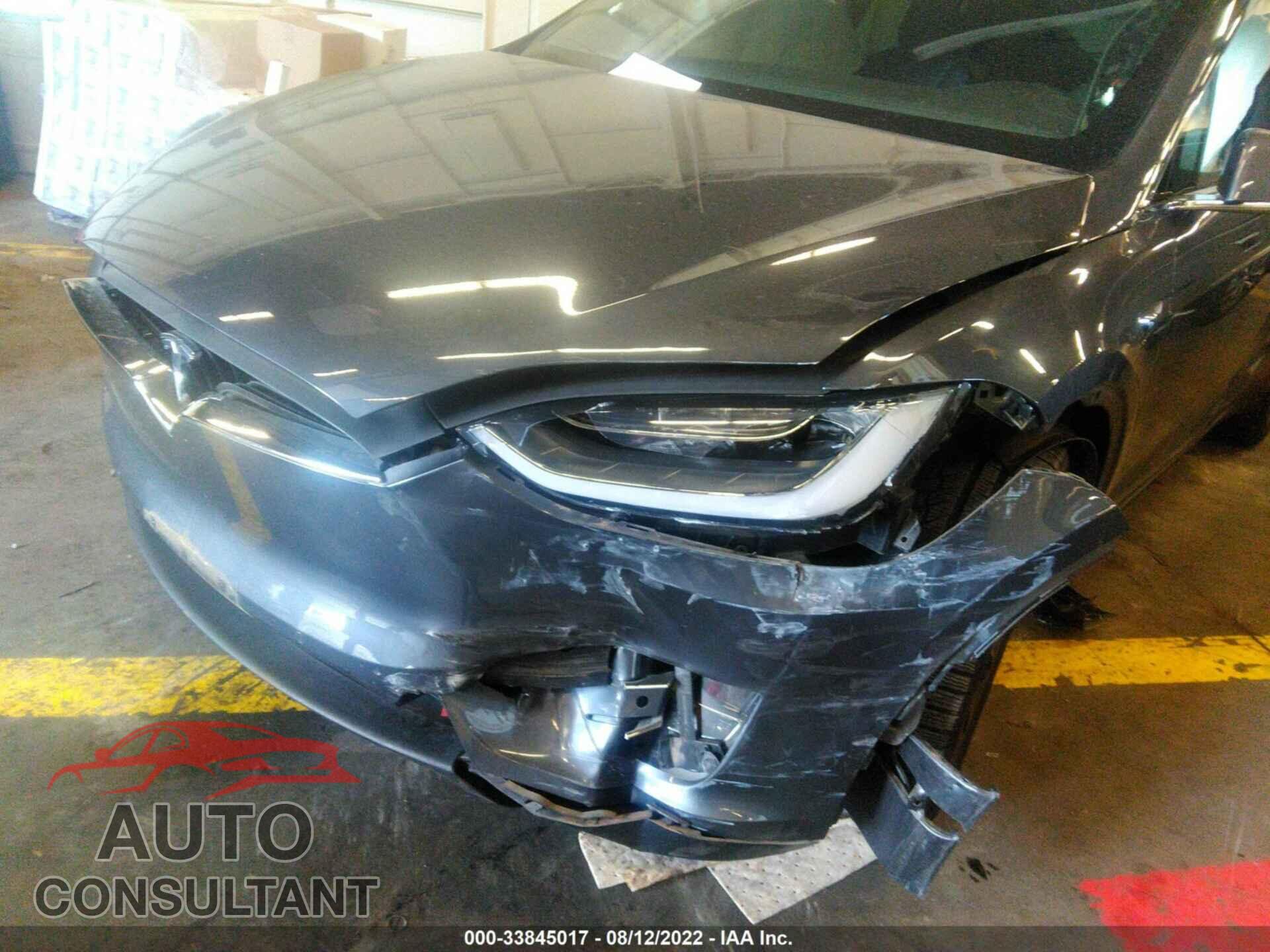 TESLA MODEL X 2019 - 5YJXCDE28KF150983