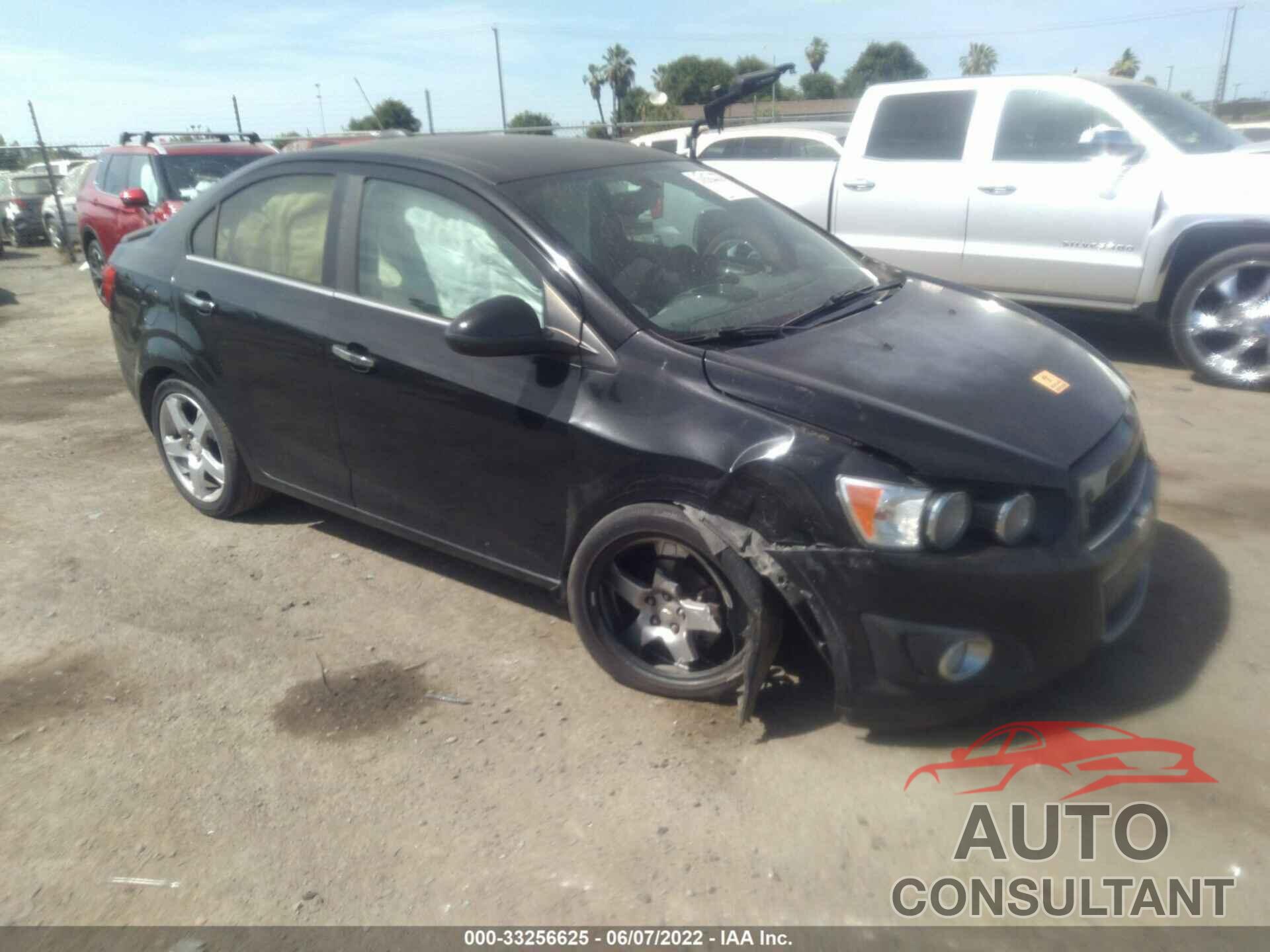 CHEVROLET SONIC 2016 - 1G1JE5SB2G4161463