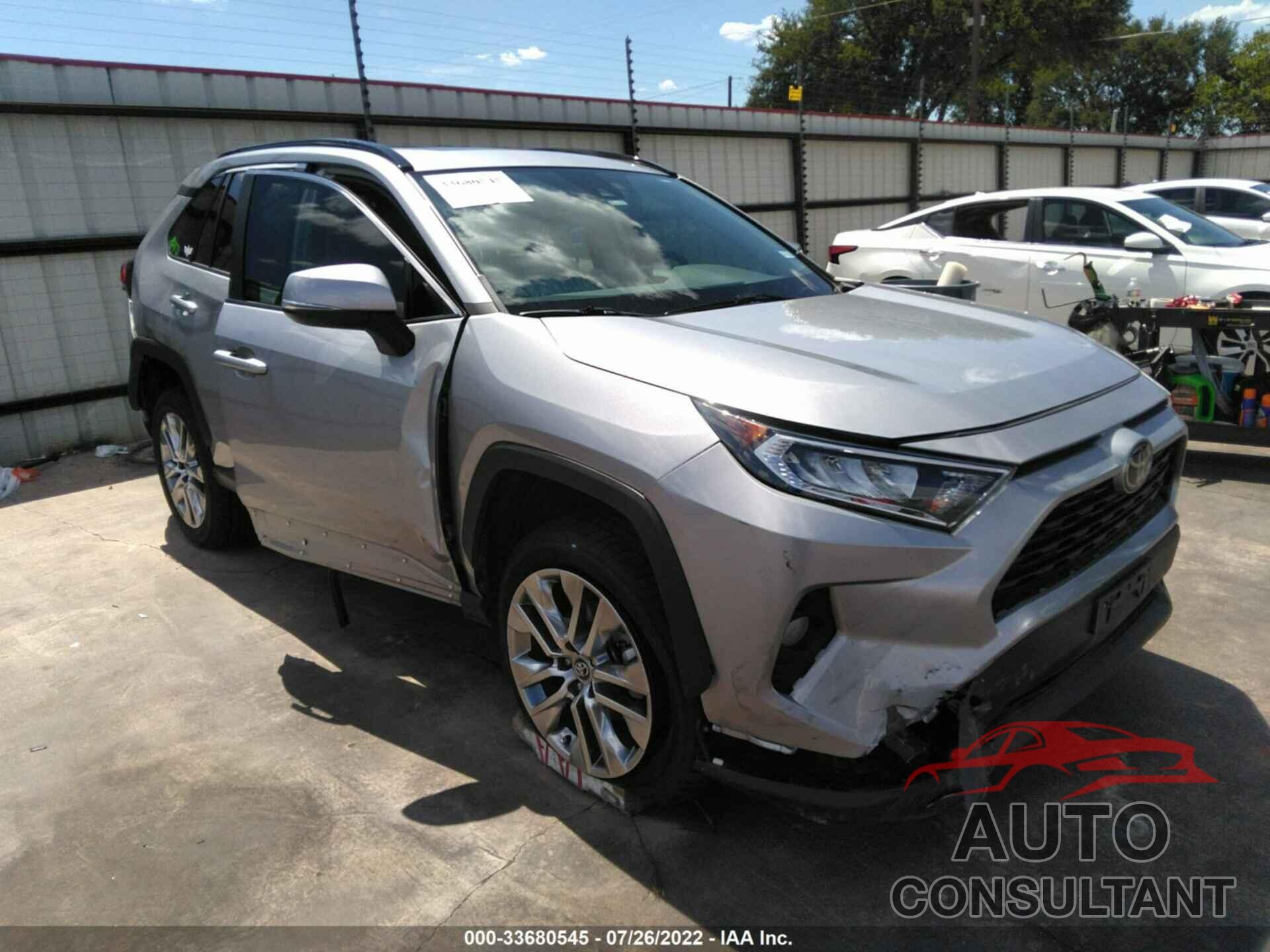 TOYOTA RAV4 2020 - 2T3C1RFV3LC035134