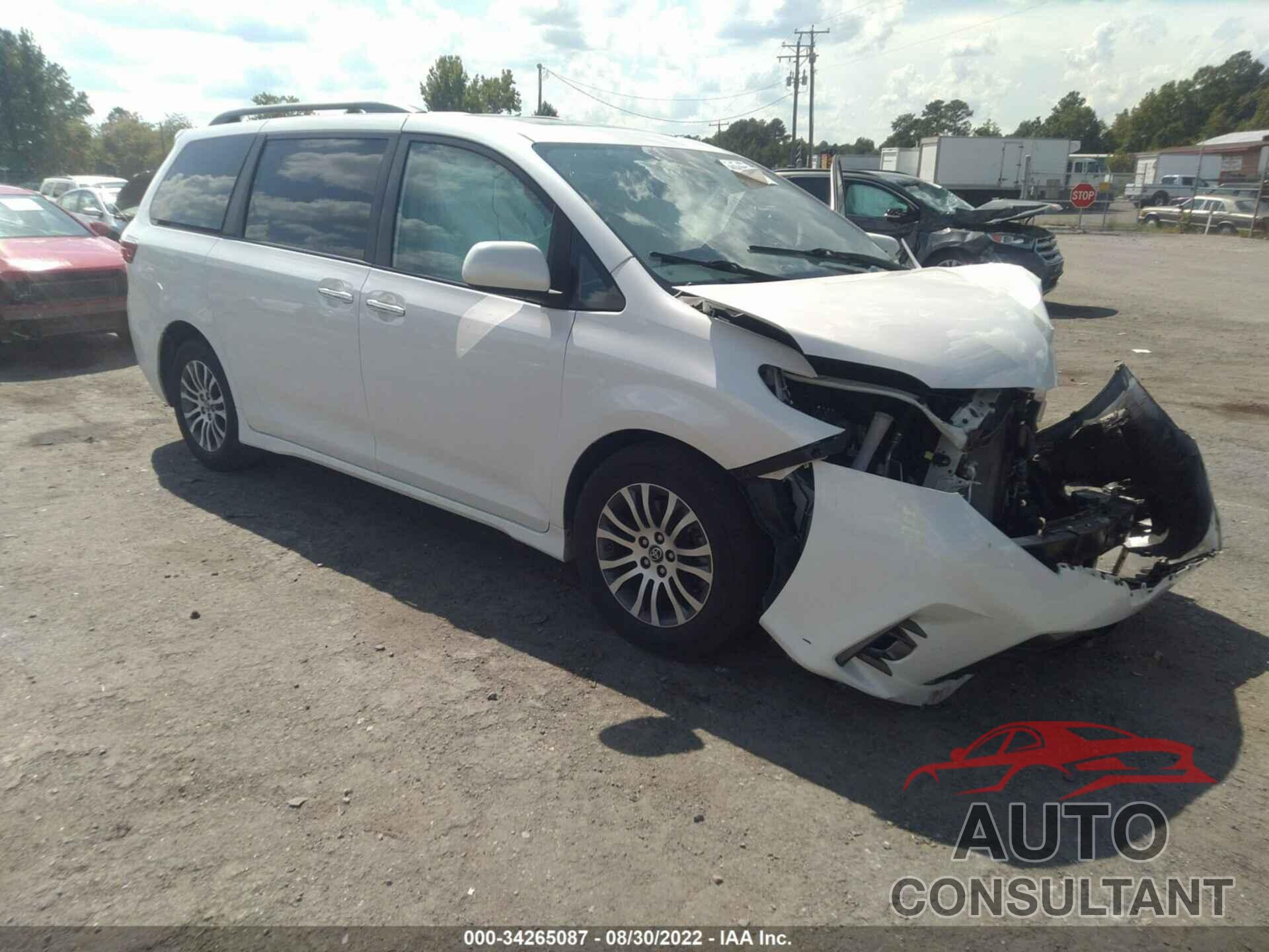 TOYOTA SIENNA 2019 - 5TDYZ3DC6KS020199