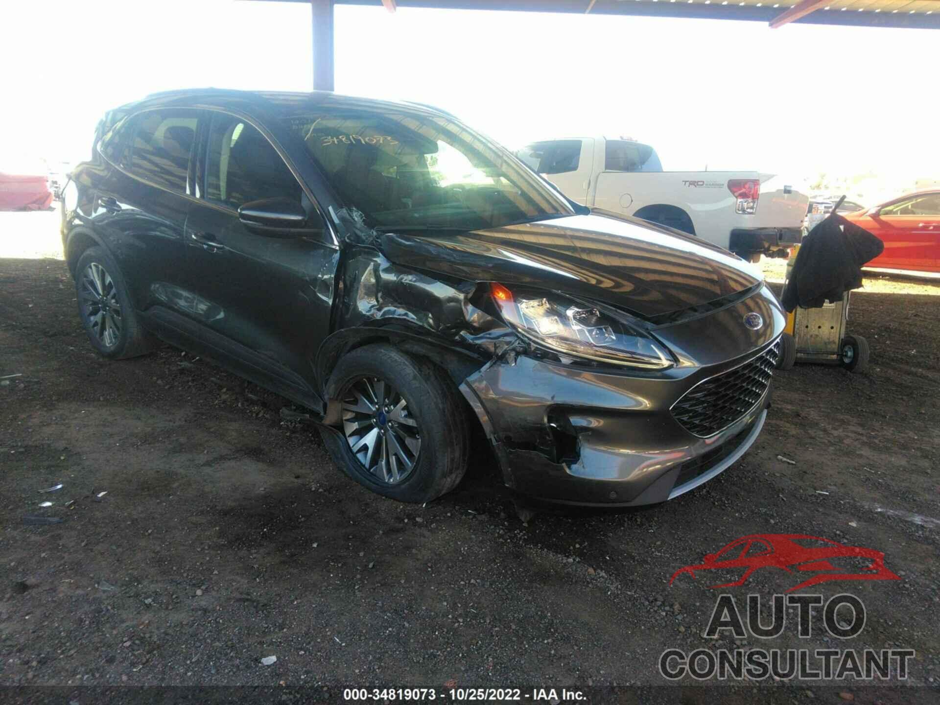 FORD ESCAPE 2020 - 1FMCU9J92LUB31135