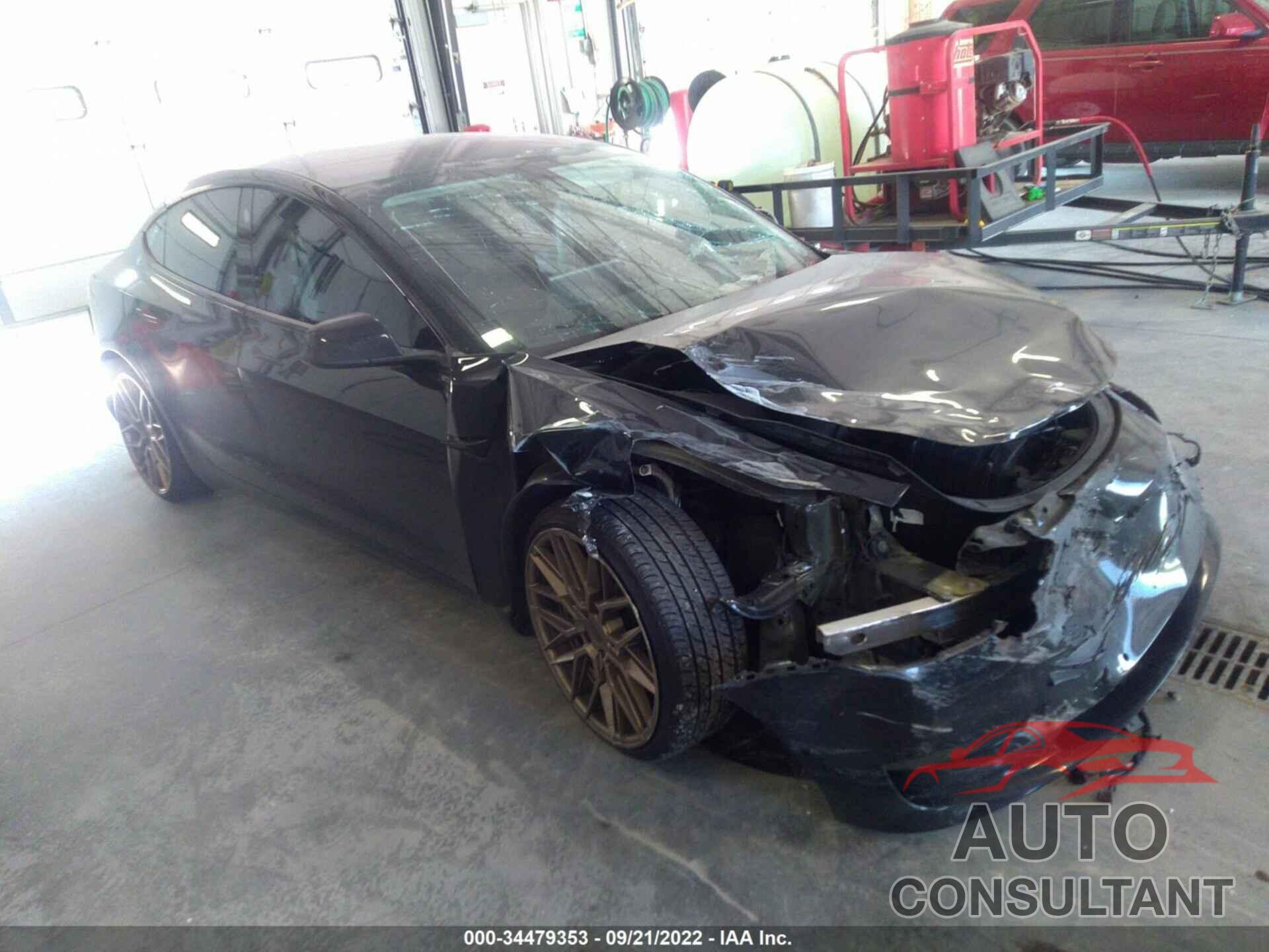 TESLA MODEL 3 2018 - 5YJ3E1EA4JF176462