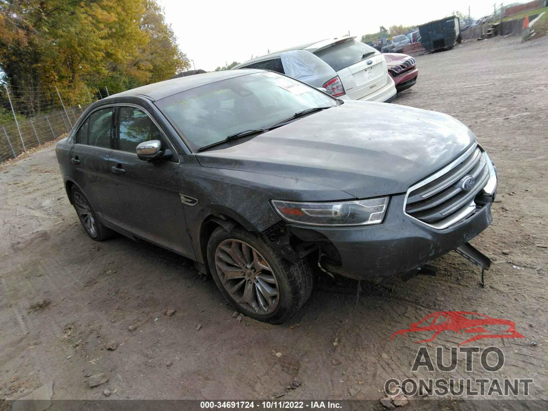 FORD TAURUS 2018 - 1FAHP2F82JG102969