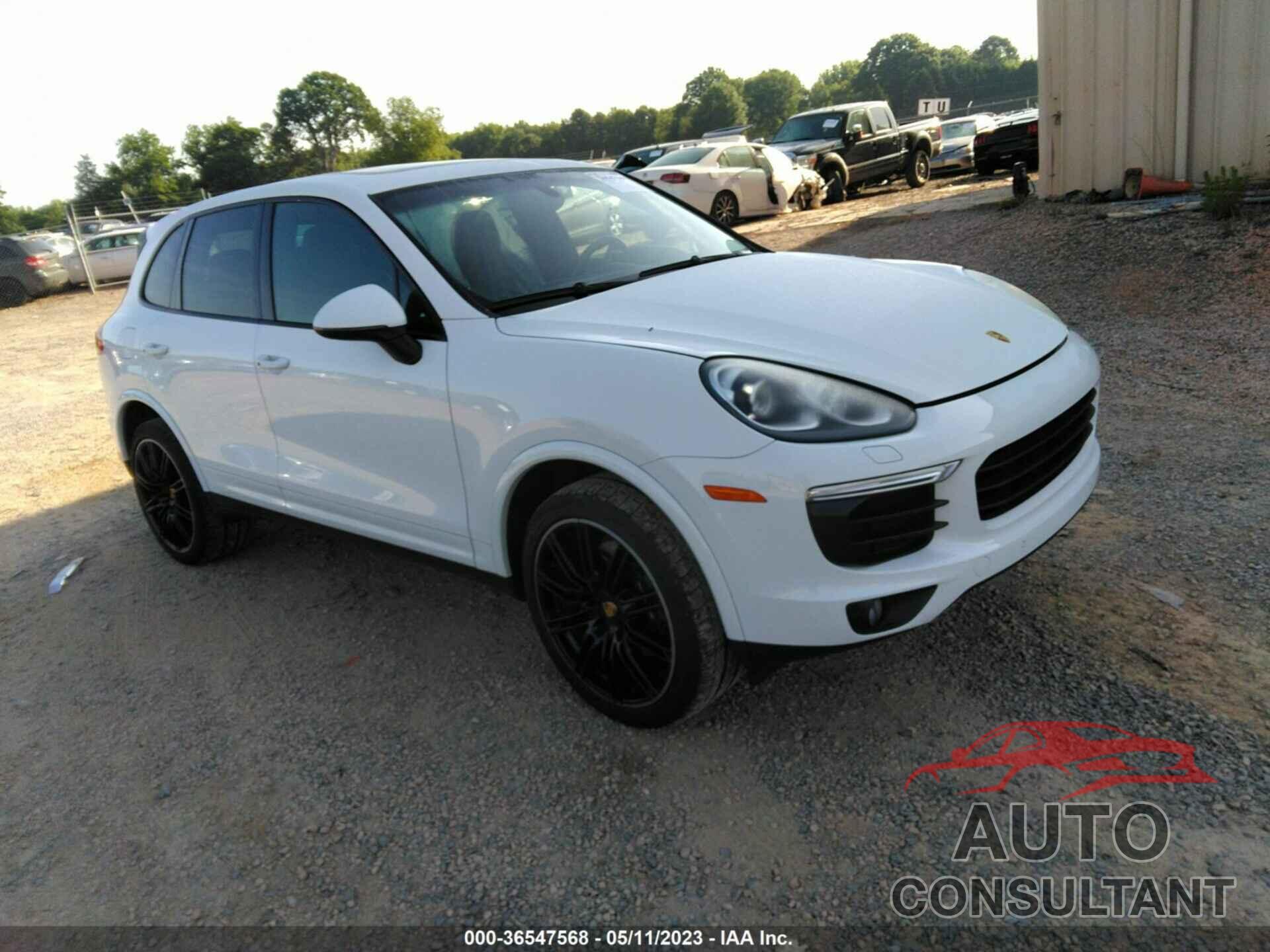 PORSCHE CAYENNE 2017 - WP1AA2A27HKA90968