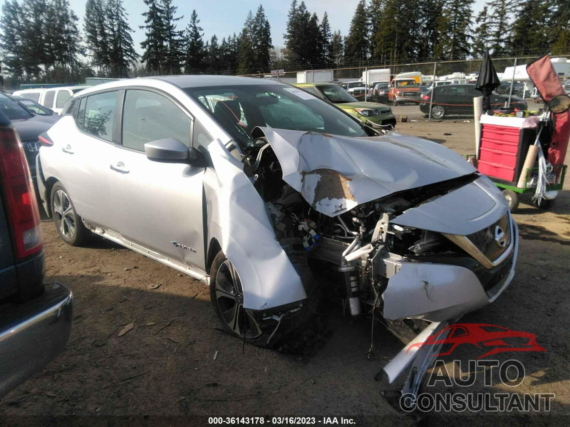 NISSAN LEAF 2019 - 1N4BZ1CP6KC319956