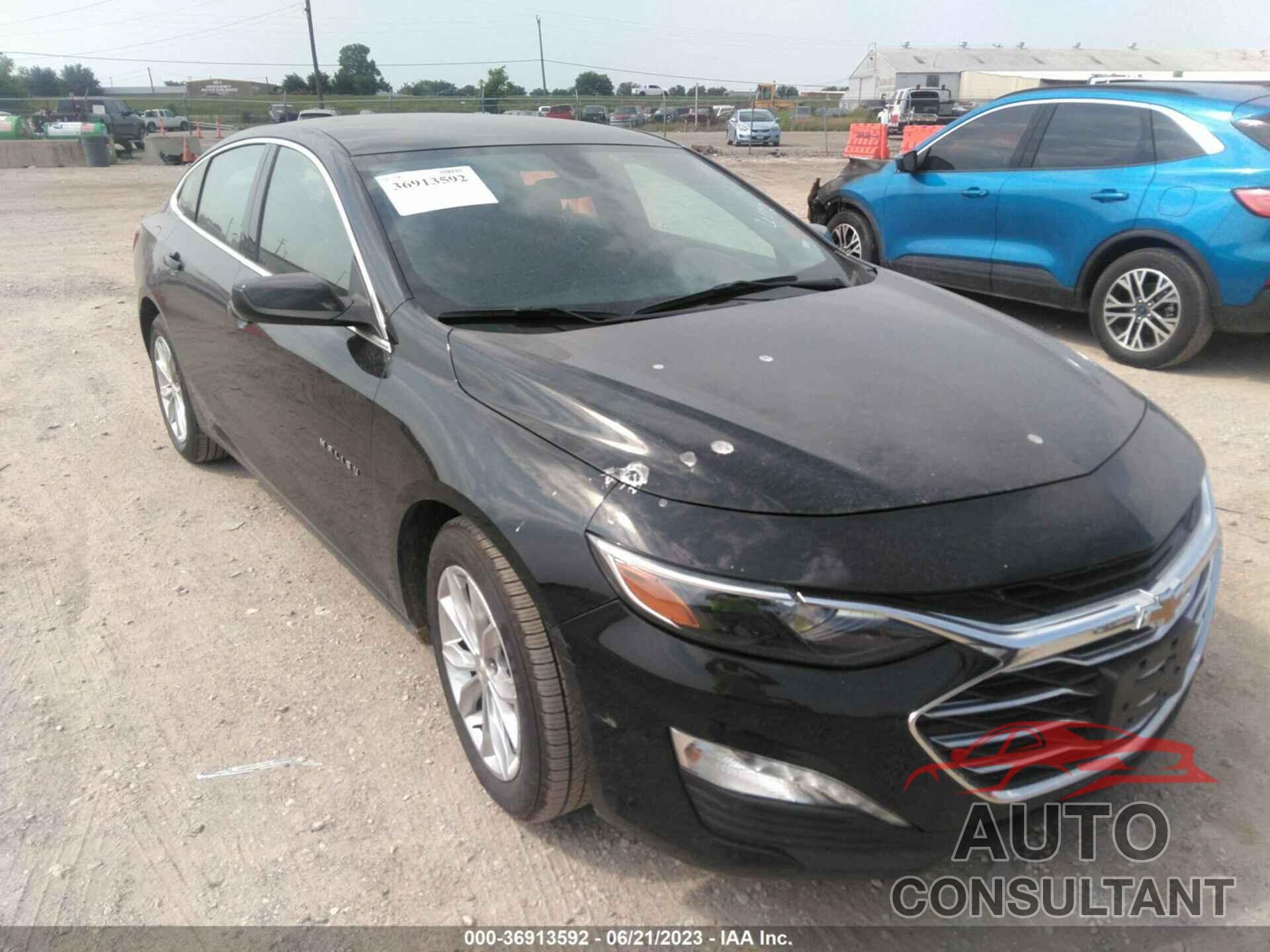 CHEVROLET MALIBU 2021 - 1G1ZD5ST8MF067361