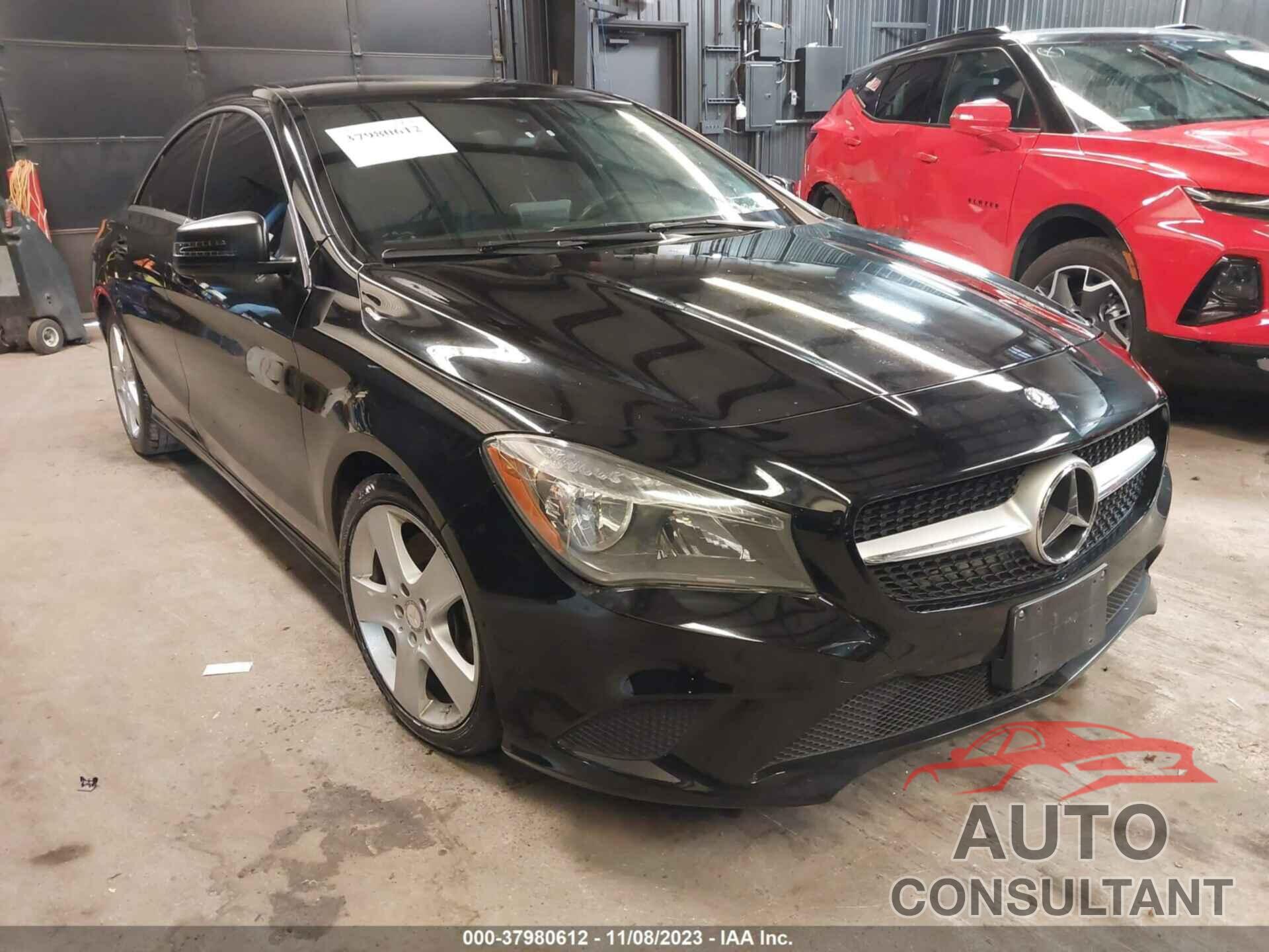 MERCEDES-BENZ CLA 250 2016 - WDDSJ4GB5GN301435