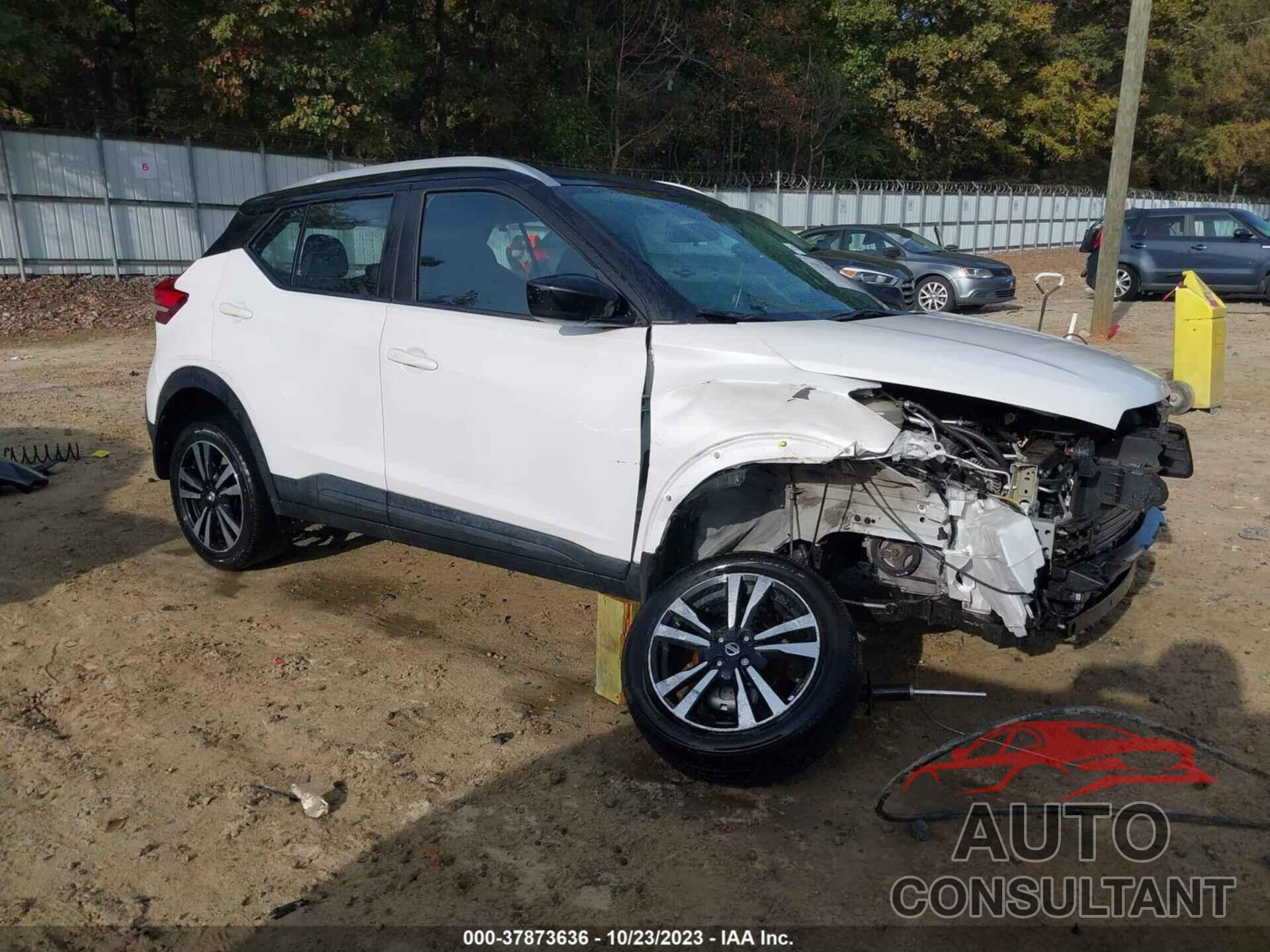 NISSAN KICKS 2019 - 3N1CP5CU7KL478753