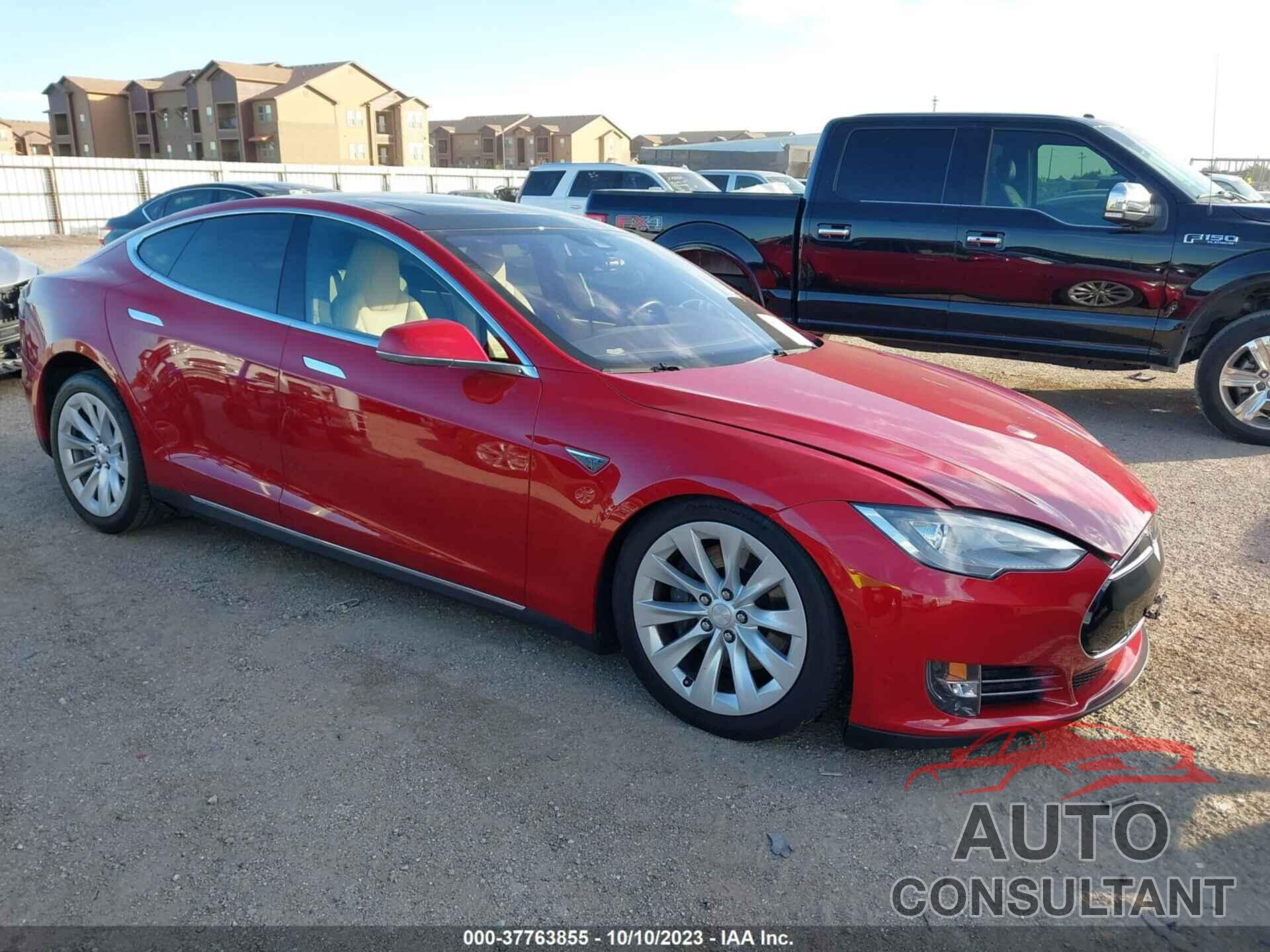 TESLA MODEL S 2016 - 5YJSA1E22GF129066