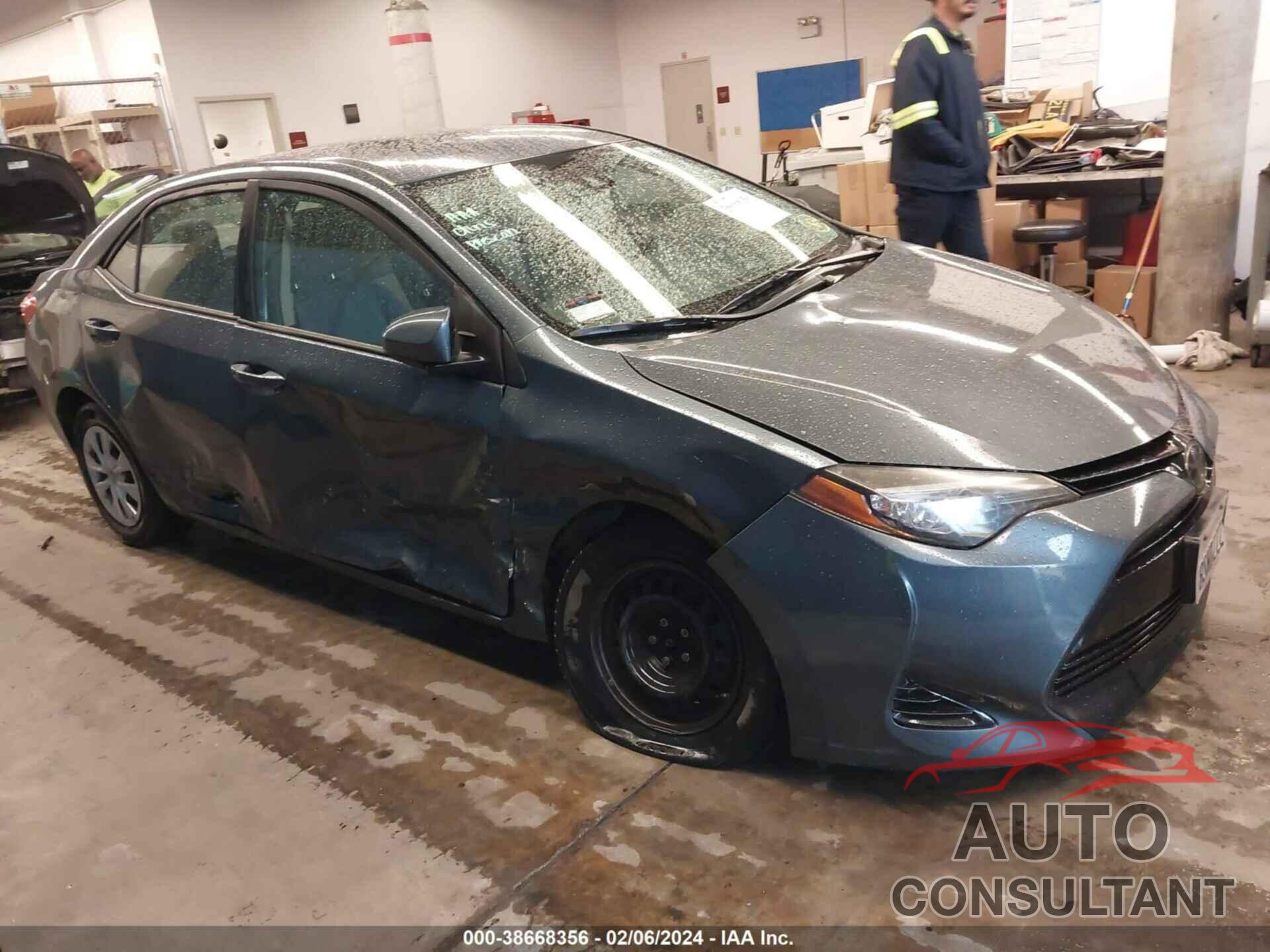 TOYOTA COROLLA 2017 - 5YFBURHE8HP659320