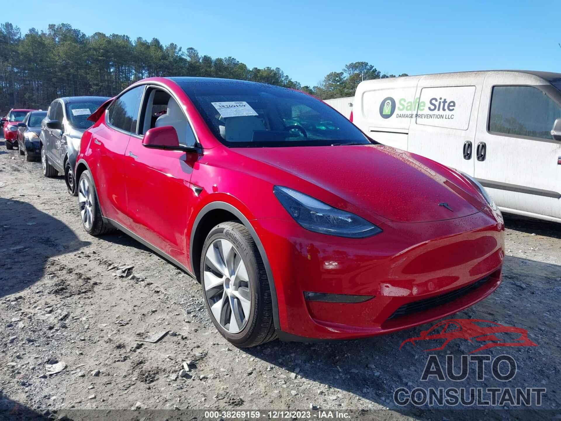 TESLA MODEL Y 2023 - 7SAYGAEE6PF788158