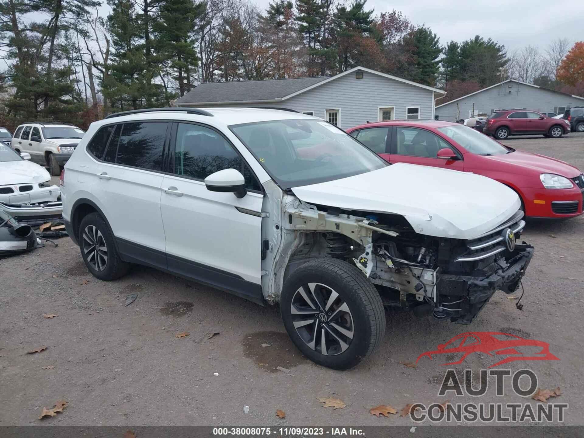 VOLKSWAGEN TIGUAN 2022 - 3VV0B7AX0NM039398