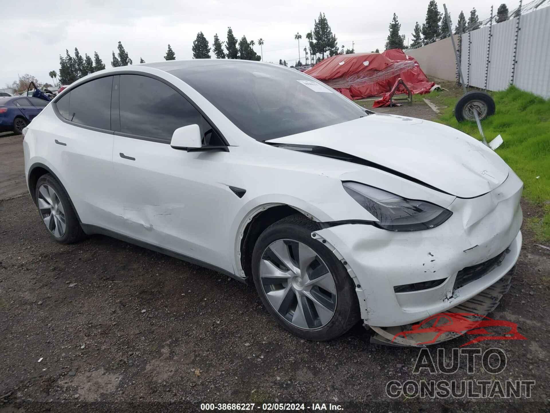 TESLA MODEL Y 2023 - 7SAYGAEE5PF757256