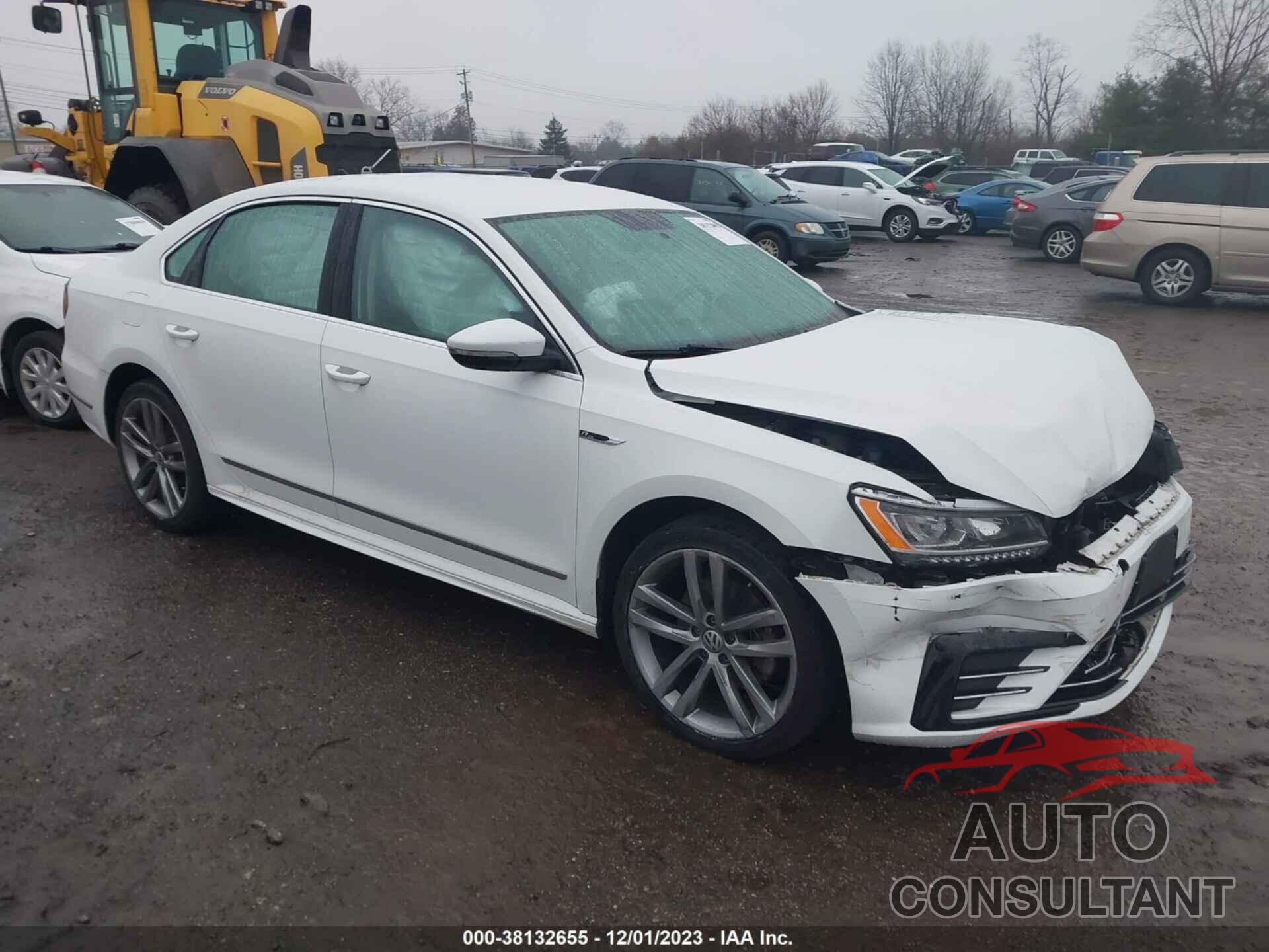 VOLKSWAGEN PASSAT 2017 - 1VWDT7A37HC005990