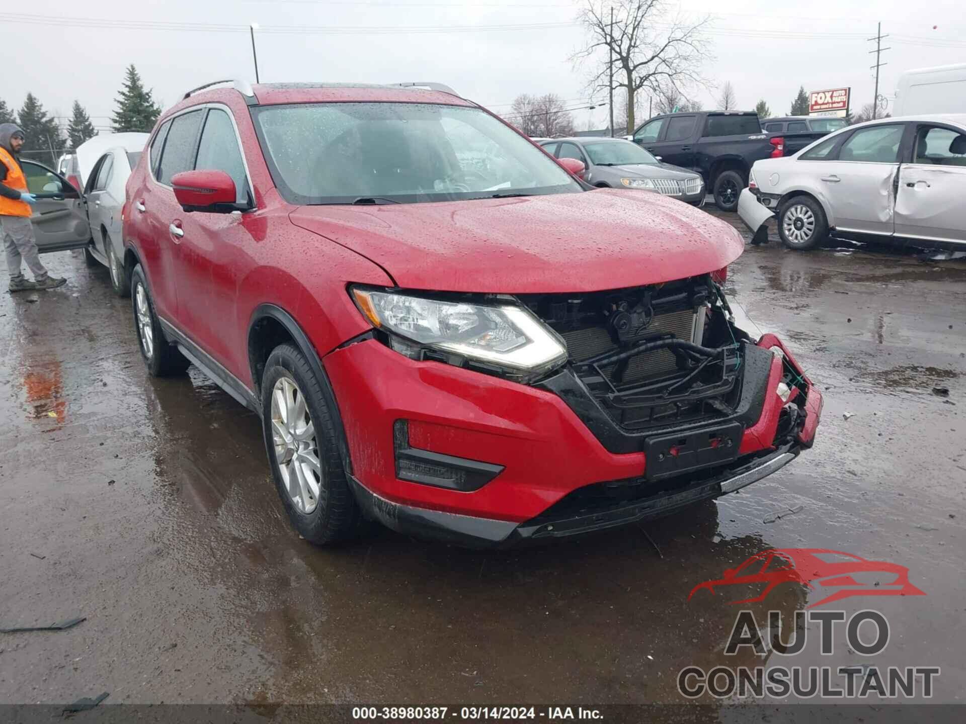 NISSAN ROGUE 2017 - JN8AT2MV1HW255895