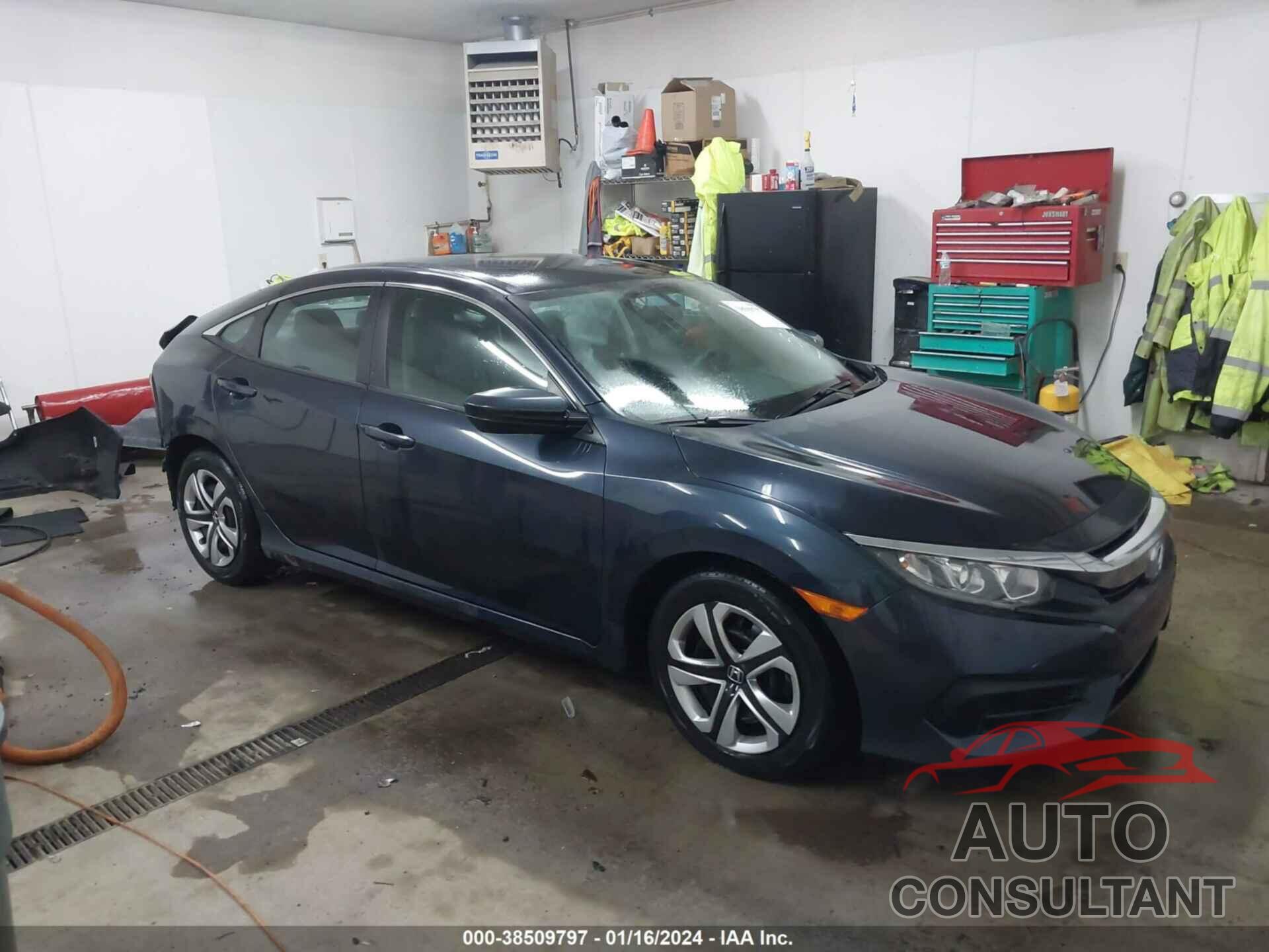 HONDA CIVIC 2018 - 2HGFC2F59JH556158