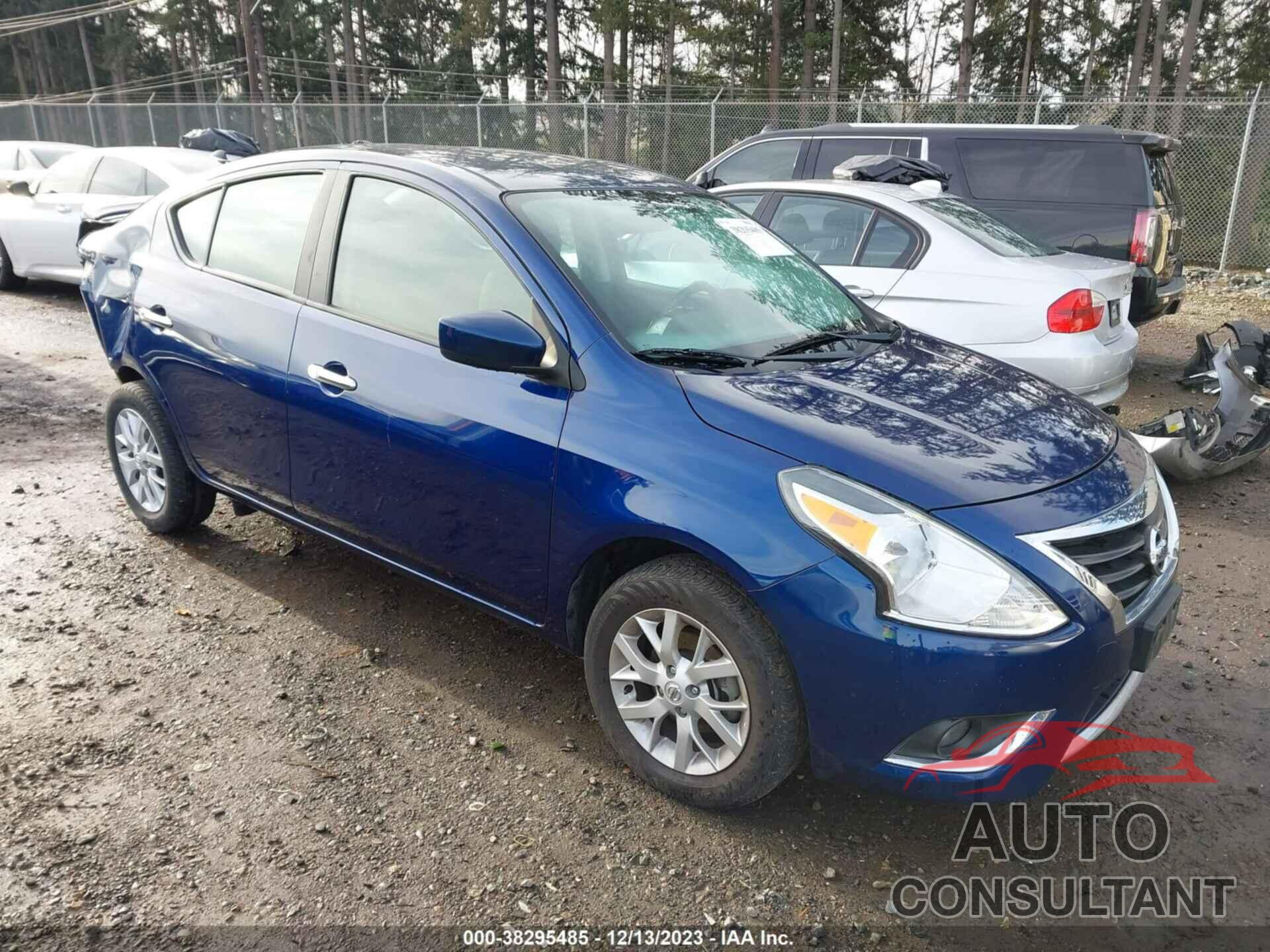 NISSAN VERSA 2018 - 3N1CN7AP1JL878532