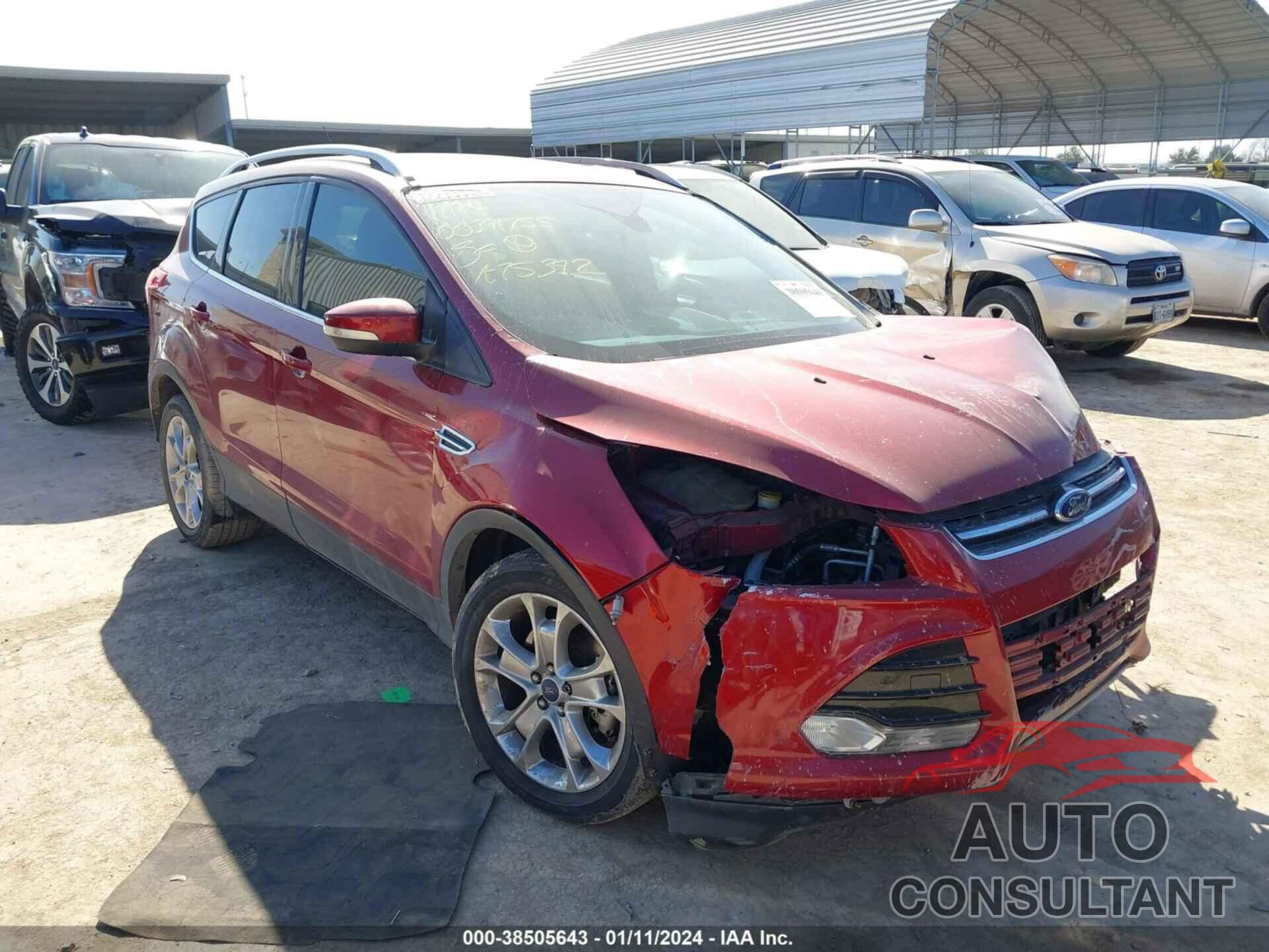 FORD ESCAPE 2016 - 1FMCU0J92GUA75392
