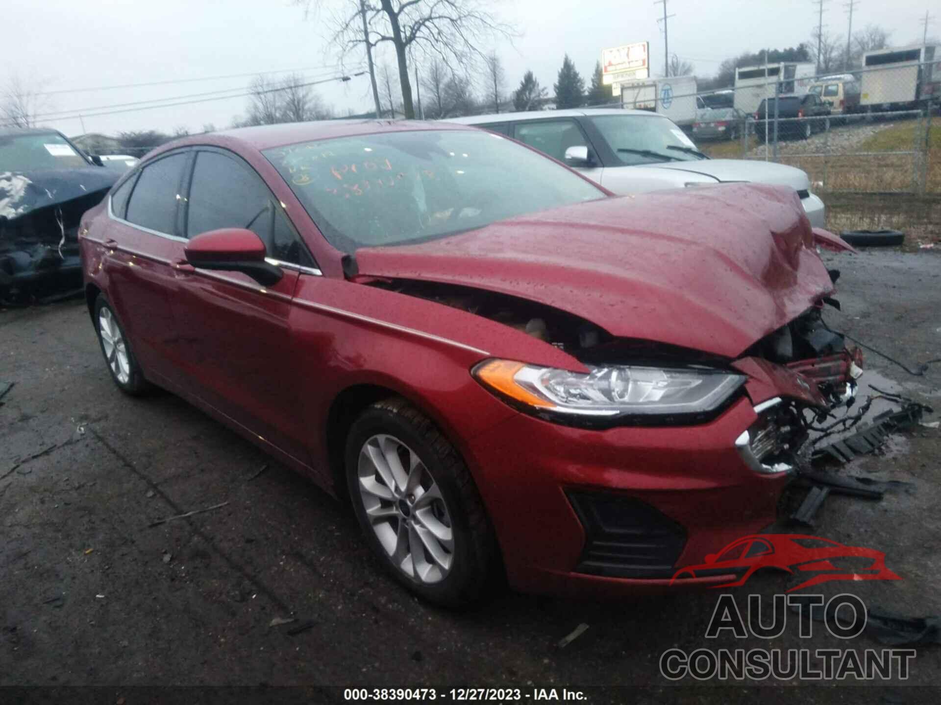 FORD FUSION HYBRID 2019 - 3FA6P0LU0KR168704