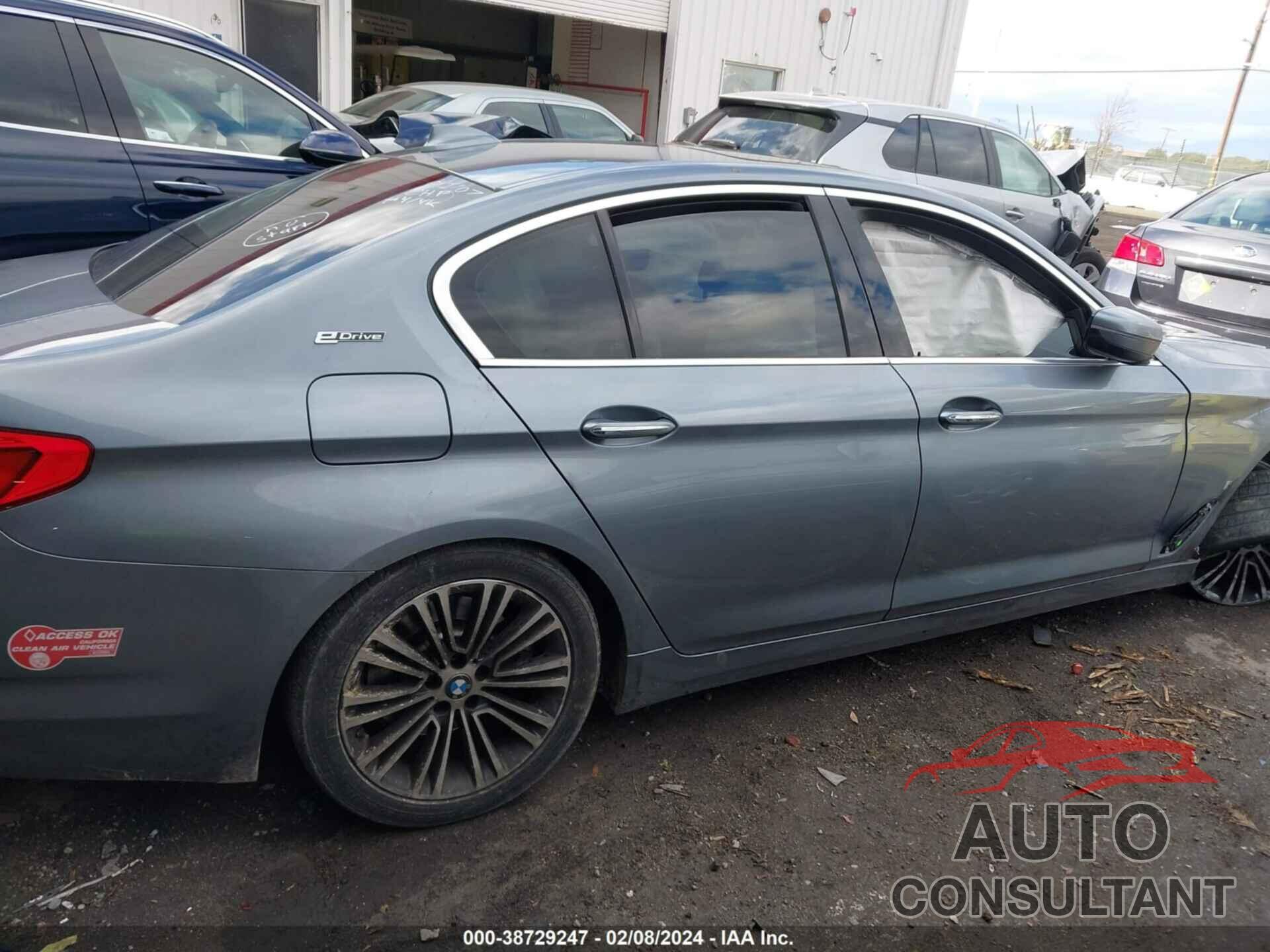 BMW 530E 2018 - WBAJA9C52JB251814