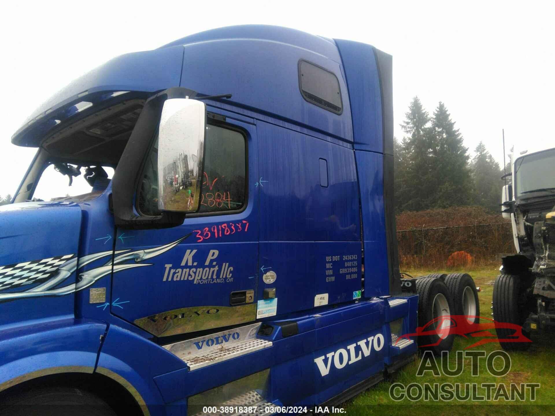 VOLVO VN 2016 - 4V4NC9EH7GN939406