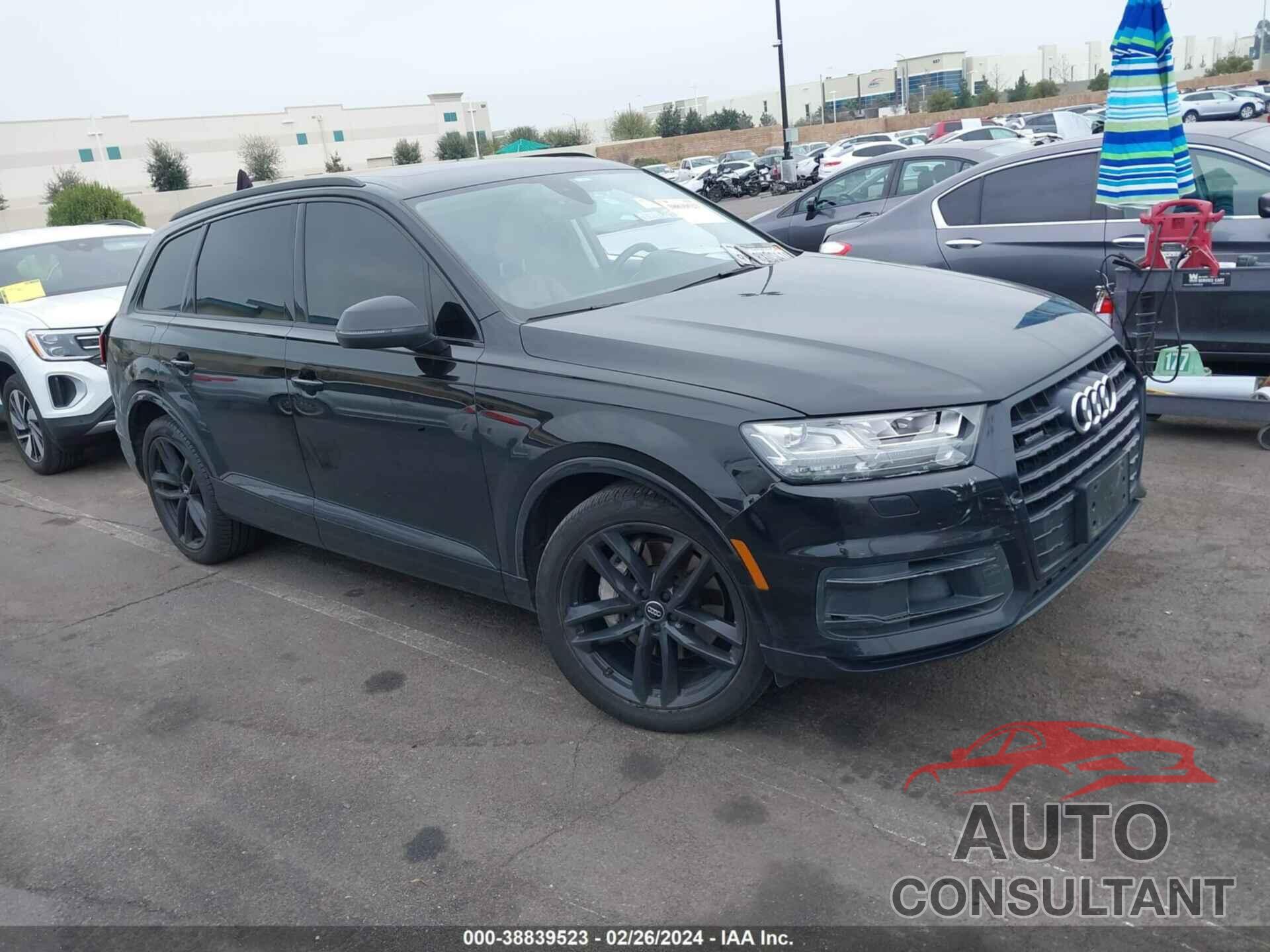 AUDI Q7 2018 - WA1VAAF71JD043053