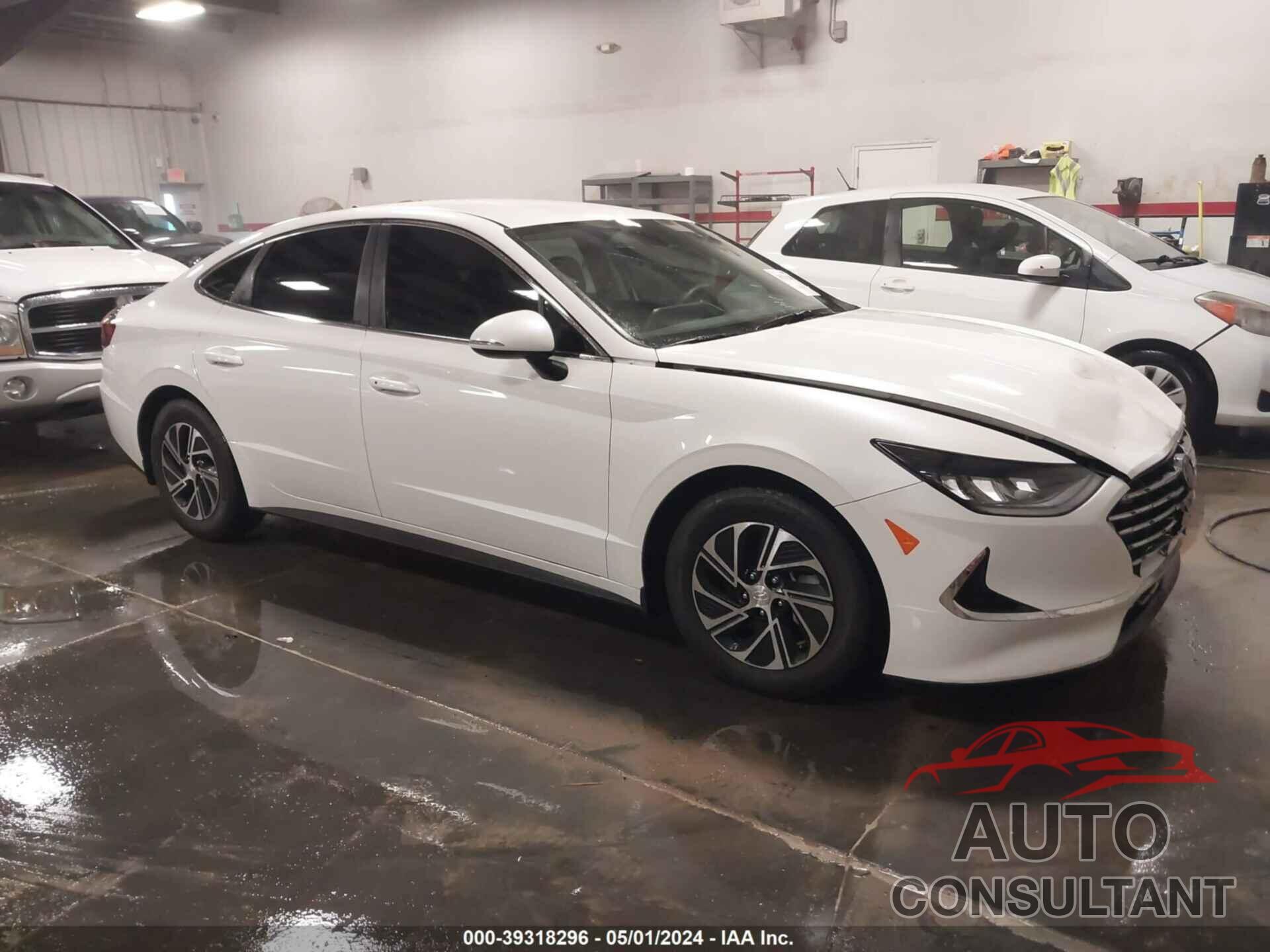 HYUNDAI SONATA 2021 - KMHL24JJXMA035615