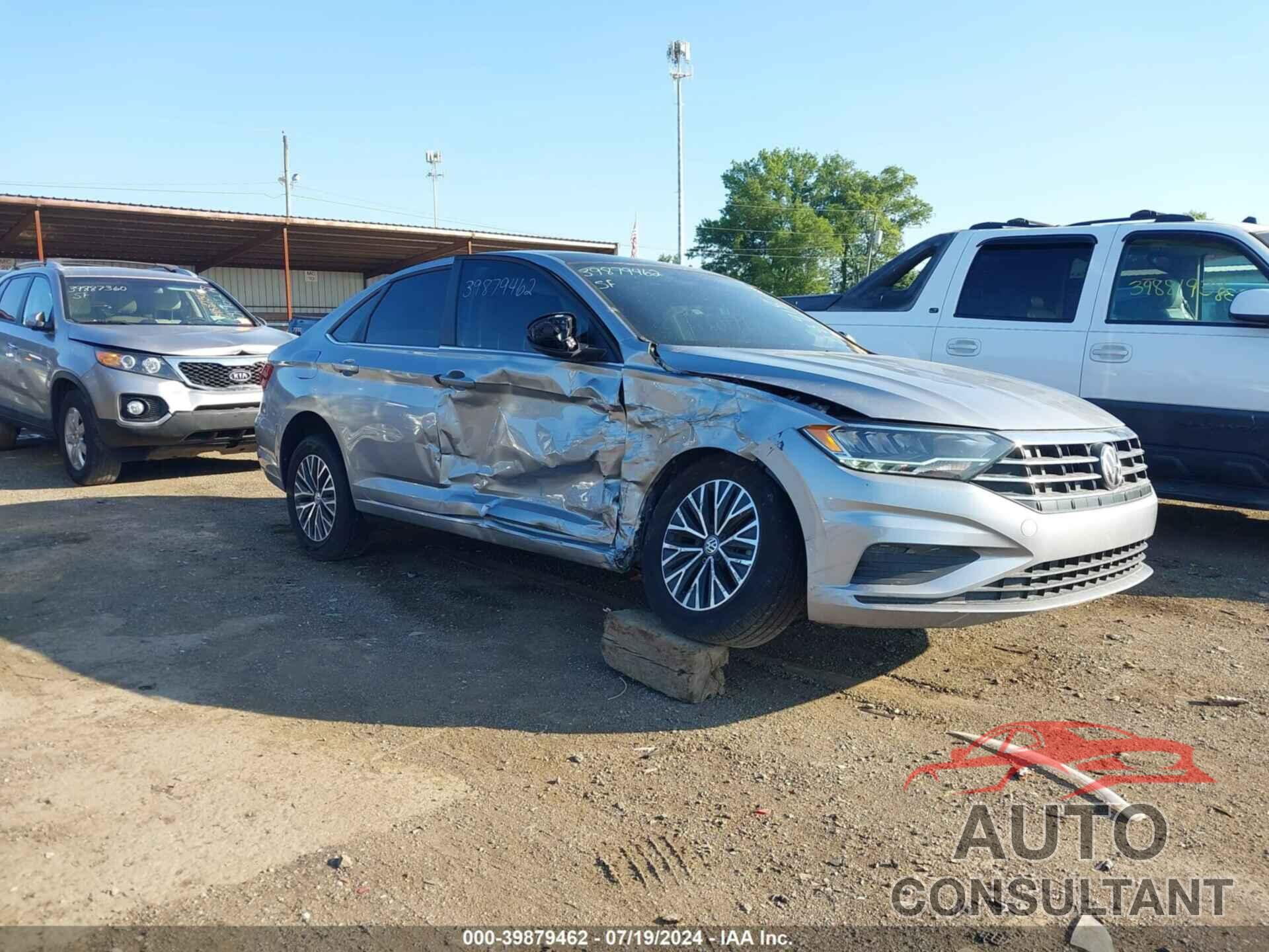 VOLKSWAGEN JETTA 2019 - 3VWC57BU5KM268918