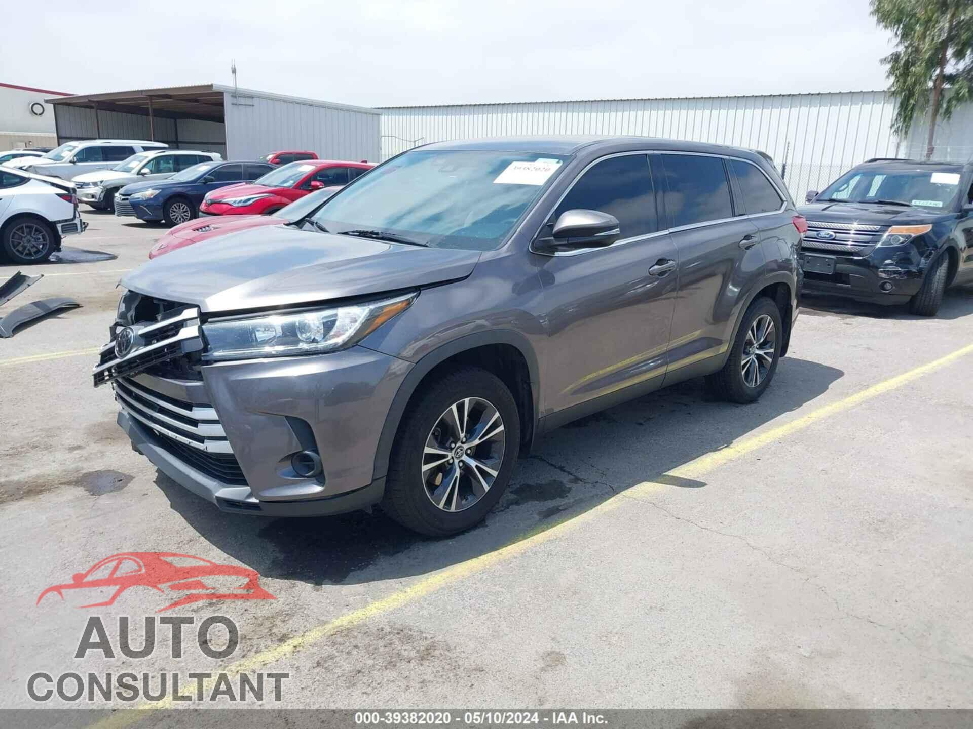 TOYOTA HIGHLANDER 2019 - 5TDBZRFH4KS972765