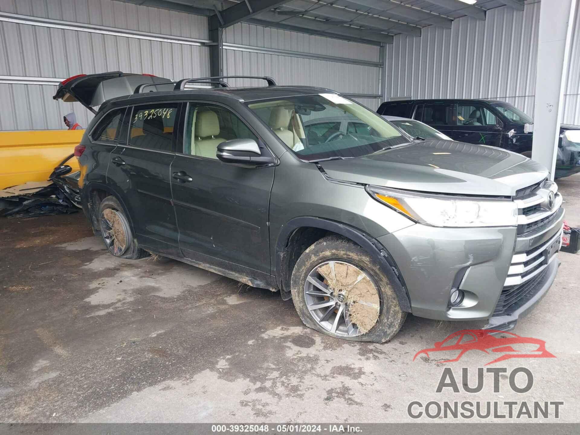 TOYOTA HIGHLANDER 2017 - 5TDJZRFH1HS465164