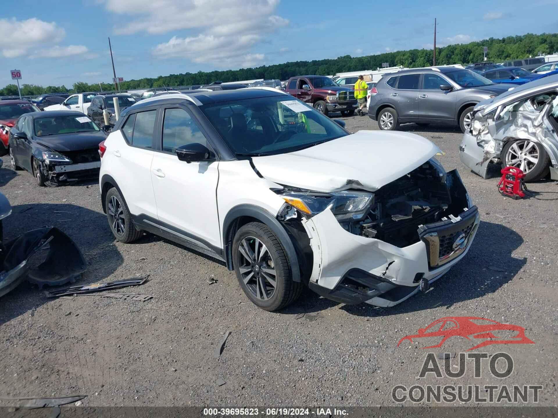 NISSAN KICKS 2019 - 3N1CP5CU7KL497982