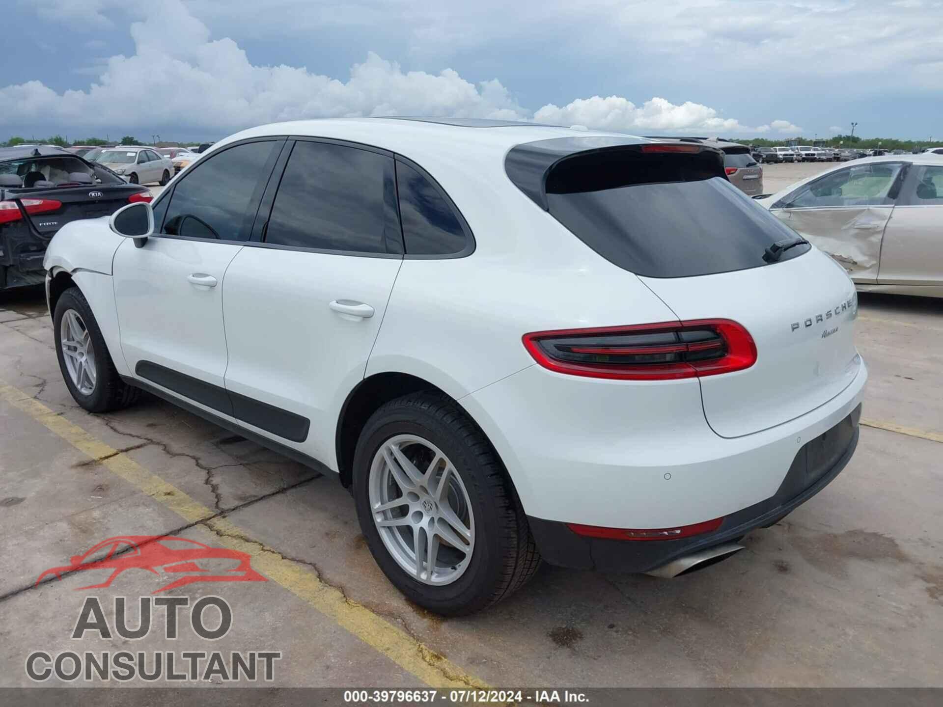 PORSCHE MACAN 2018 - WP1AA2A51JLB12313