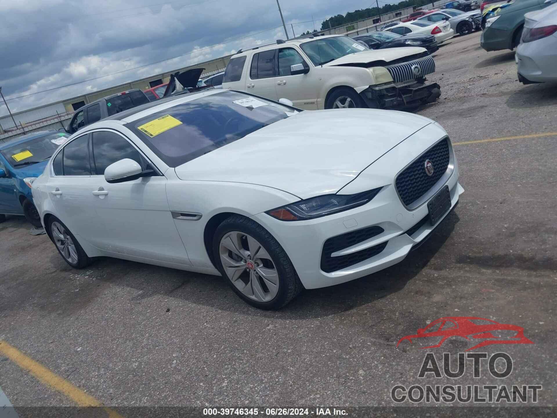 JAGUAR XE 2020 - SAJAJ4FX8LCP63918
