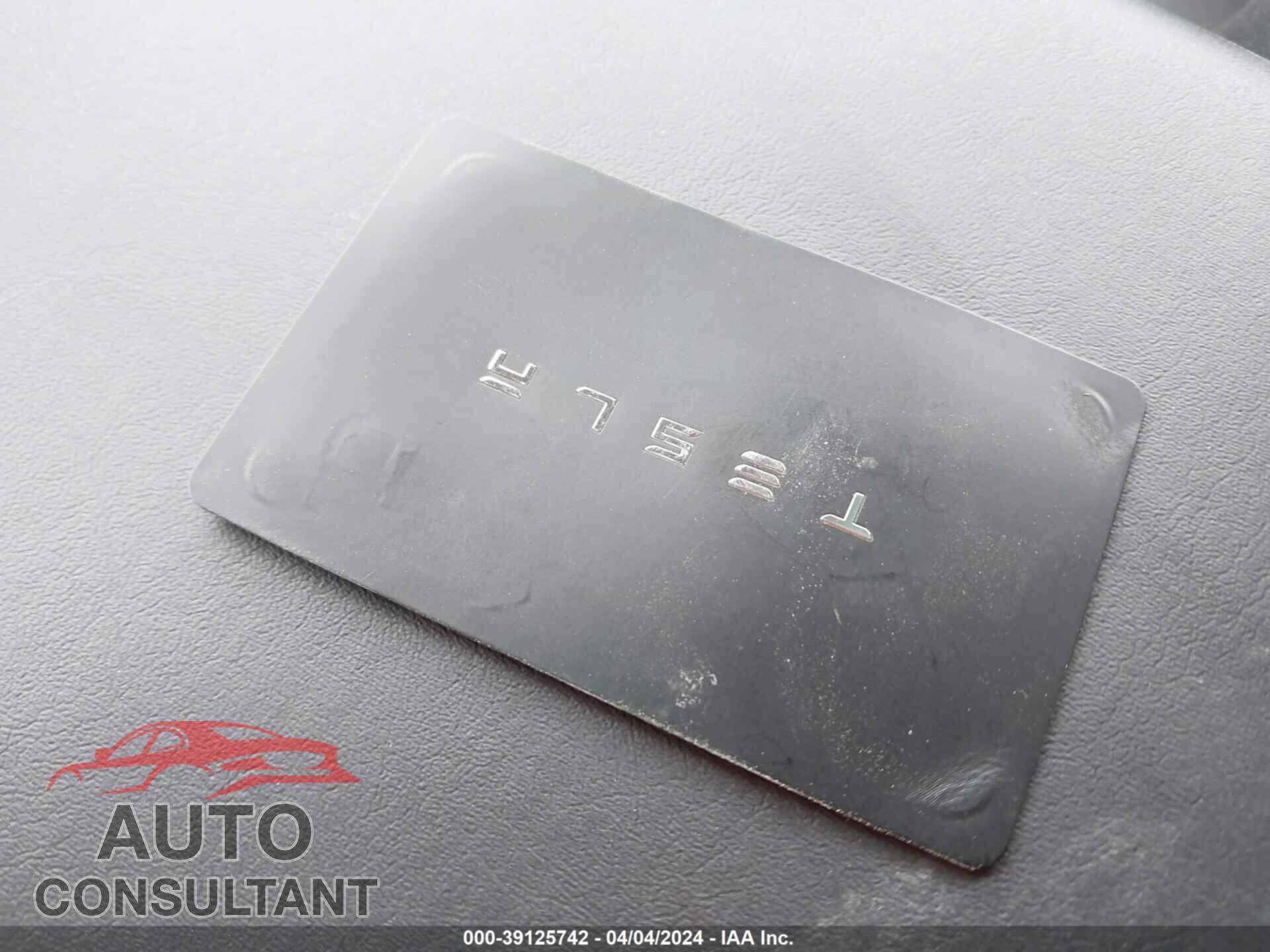 TESLA MODEL 3 2018 - 5YJ3E1EA2JF039925