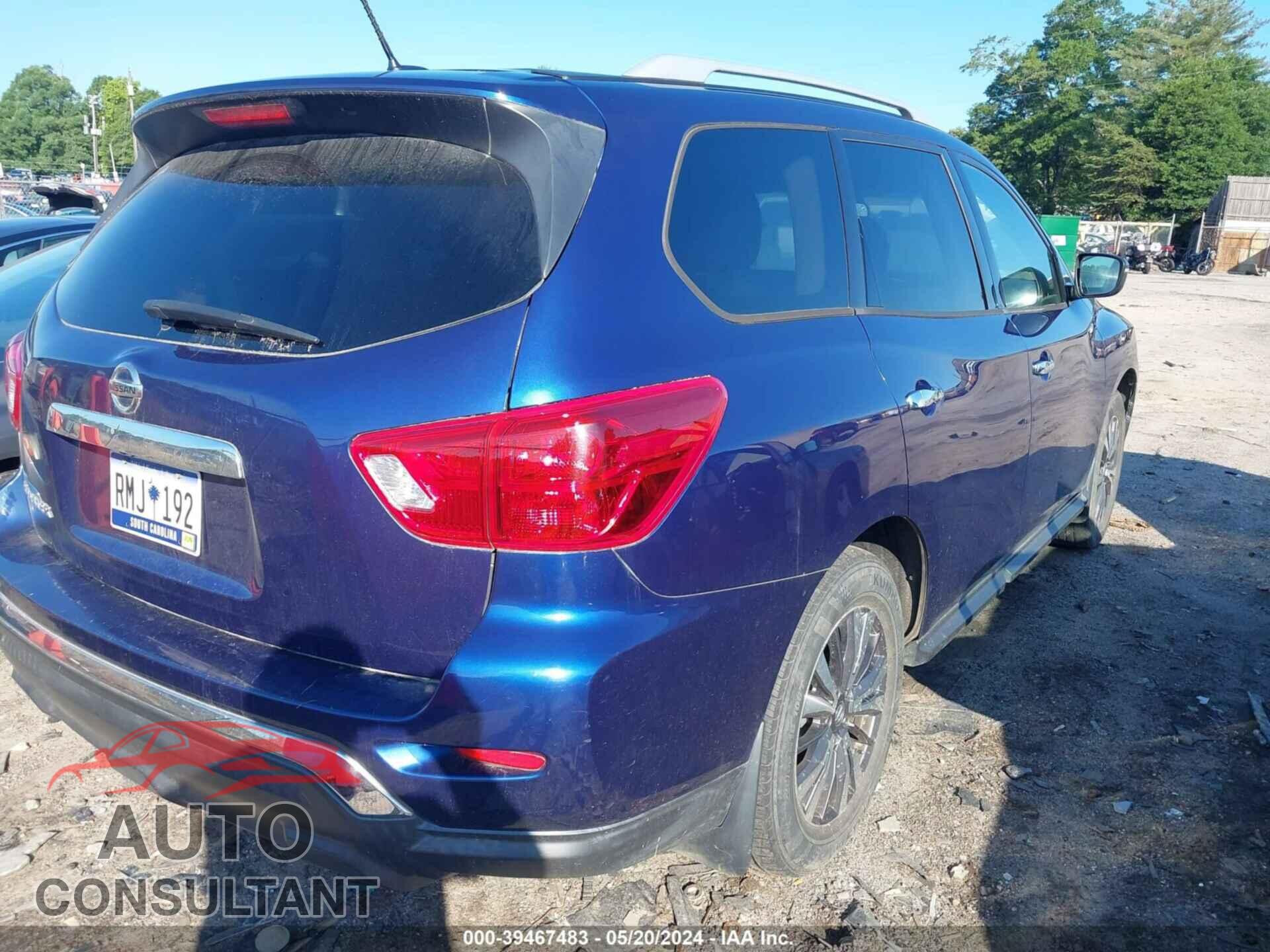 NISSAN PATHFINDER 2018 - 5N1DR2MN9JC670103