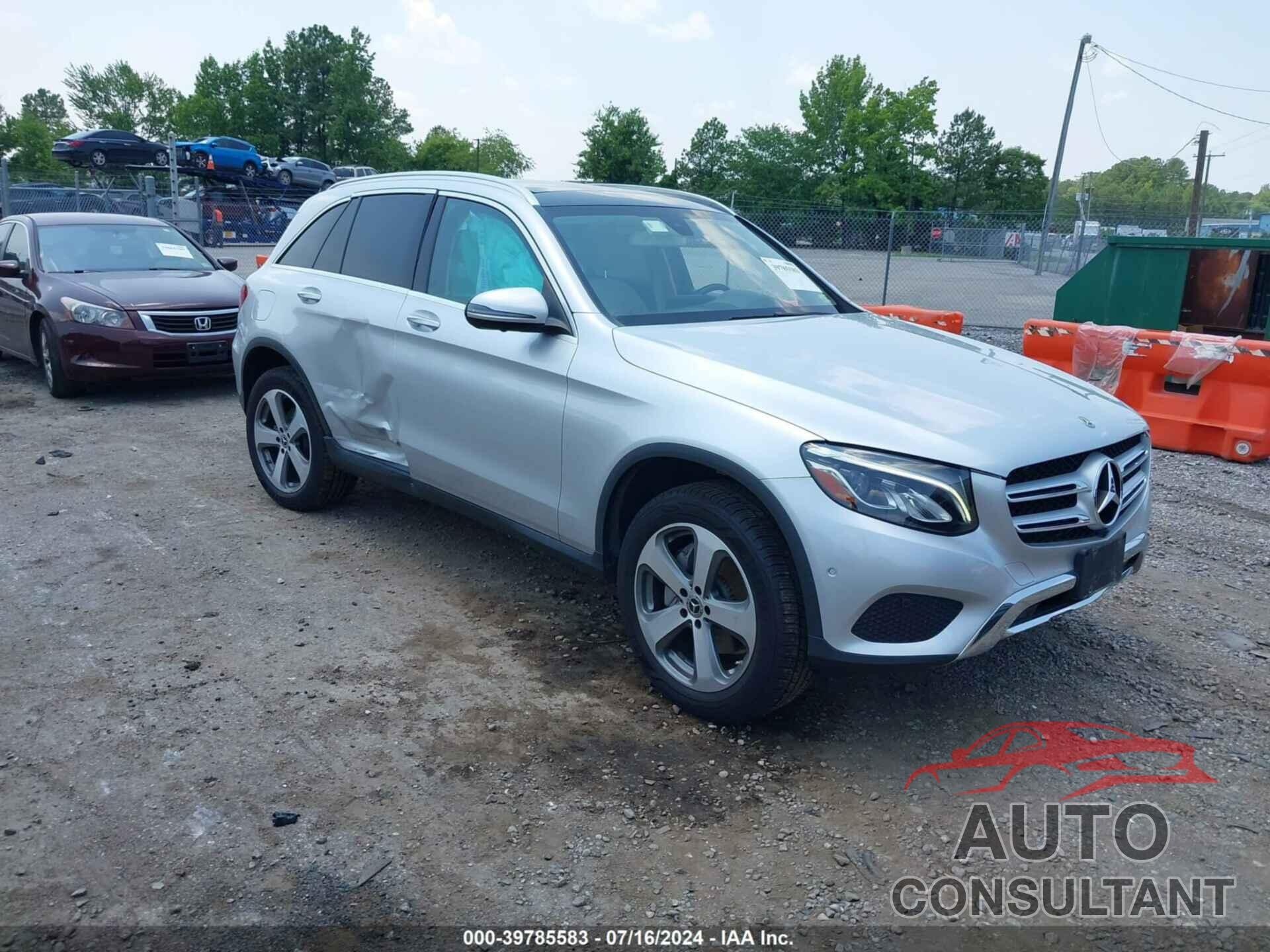 MERCEDES-BENZ GLC 300 2019 - WDC0G4KB6KV166086