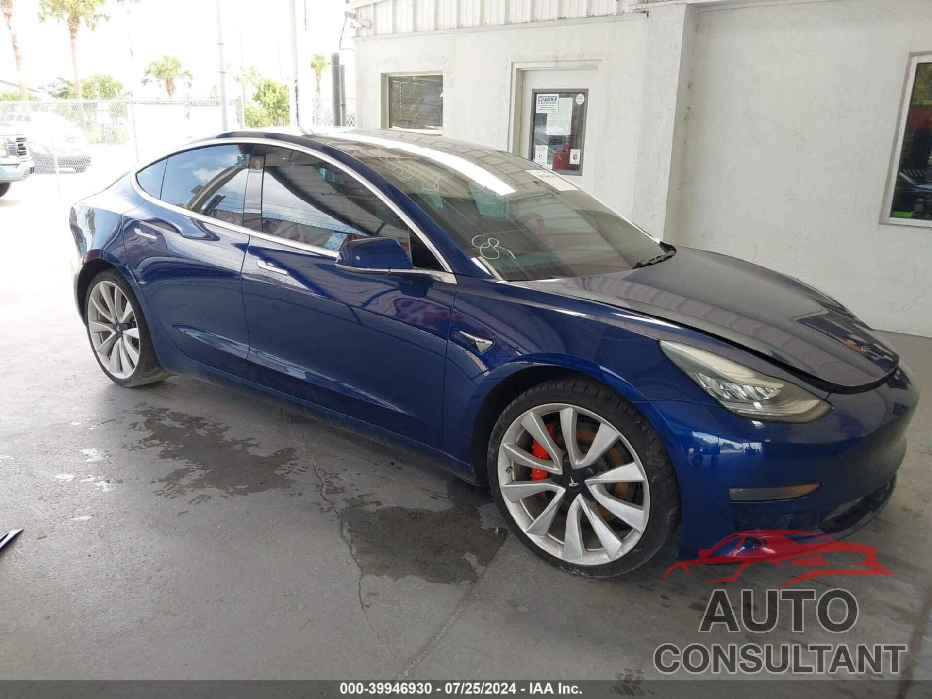 TESLA MODEL 3 2019 - 5YJ3E1EB6KF454952