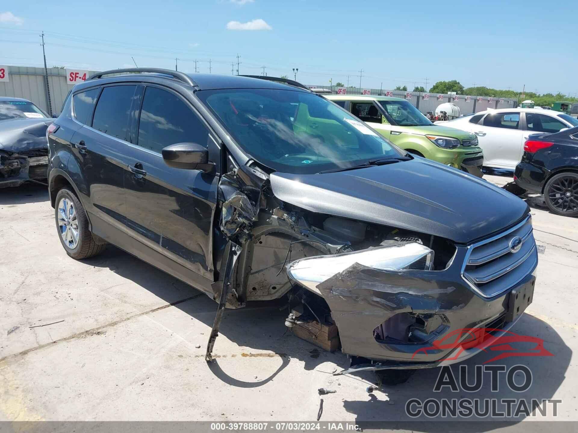 FORD ESCAPE 2018 - 1FMCU0GD4JUA71301