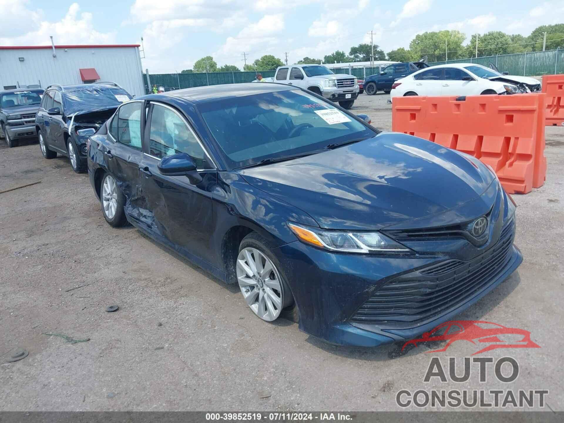 TOYOTA CAMRY 2019 - 4T1B11HKXKU232713