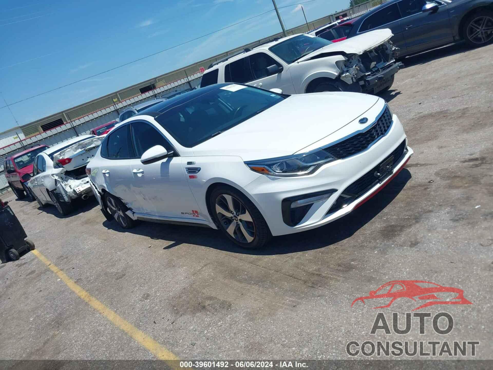 KIA OPTIMA 2019 - 5XXGT4L3XKG359103