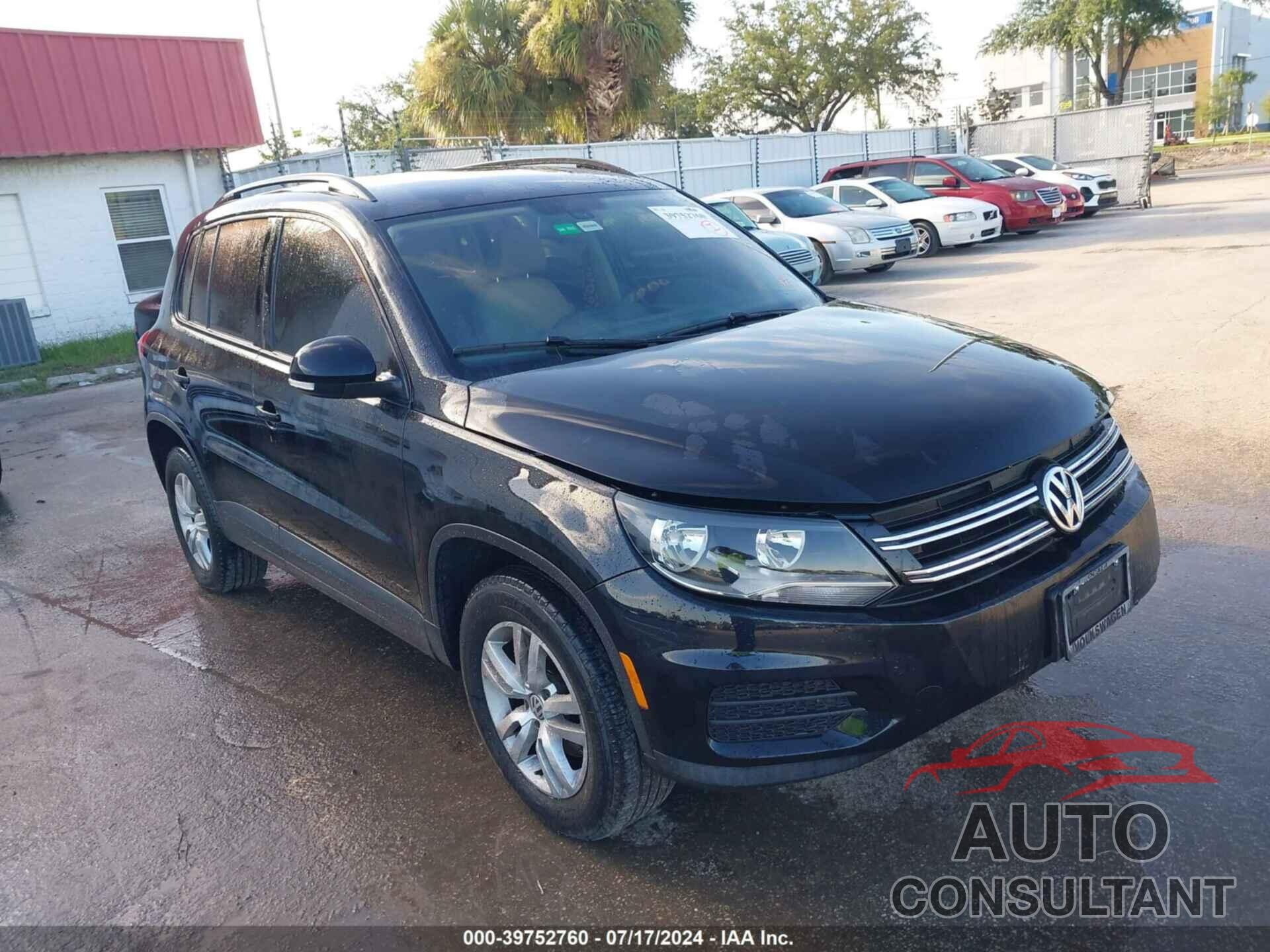 VOLKSWAGEN TIGUAN 2016 - WVGBV7AX4GW550142