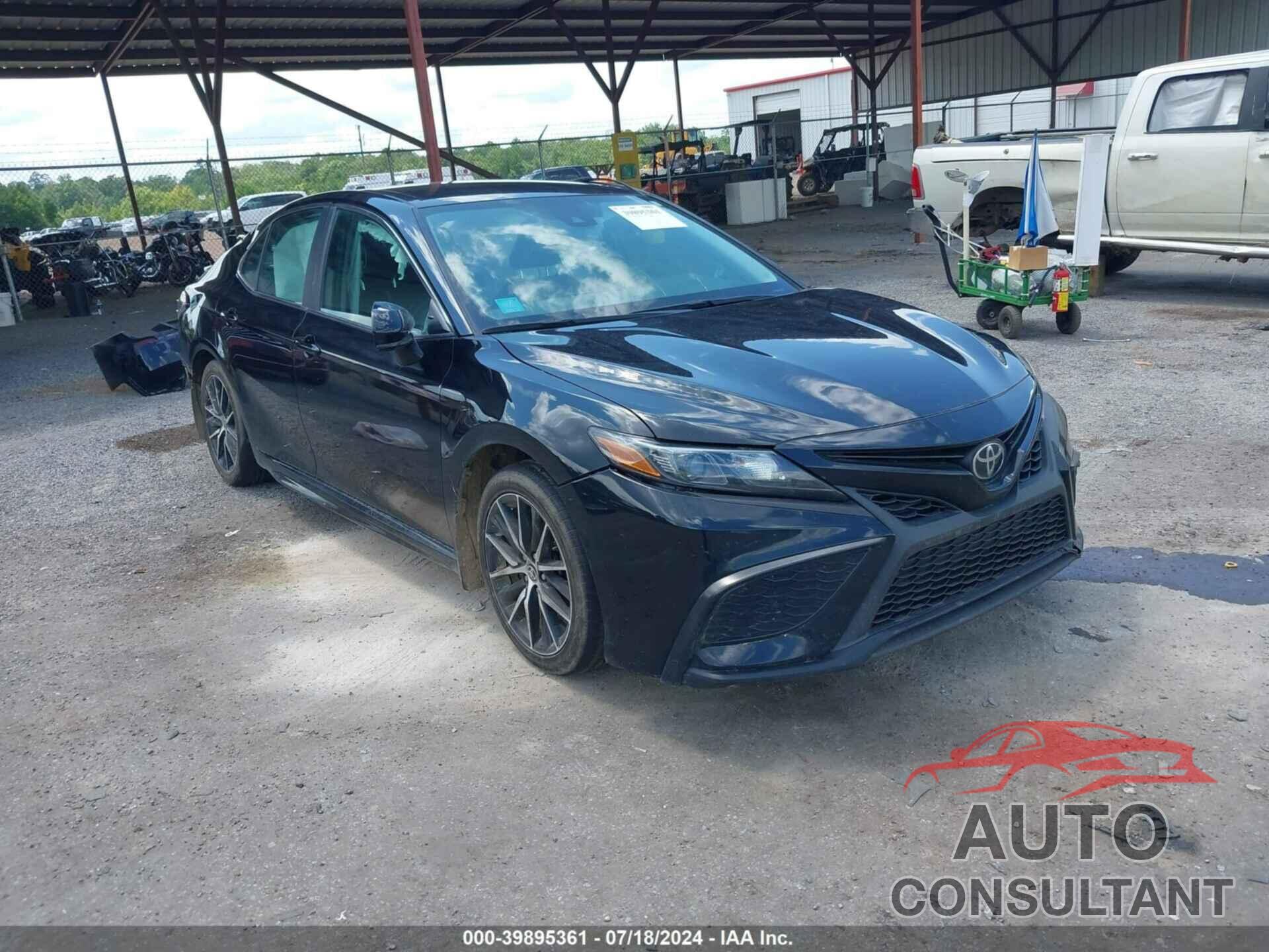 TOYOTA CAMRY 2021 - 4T1G11AK4MU514736