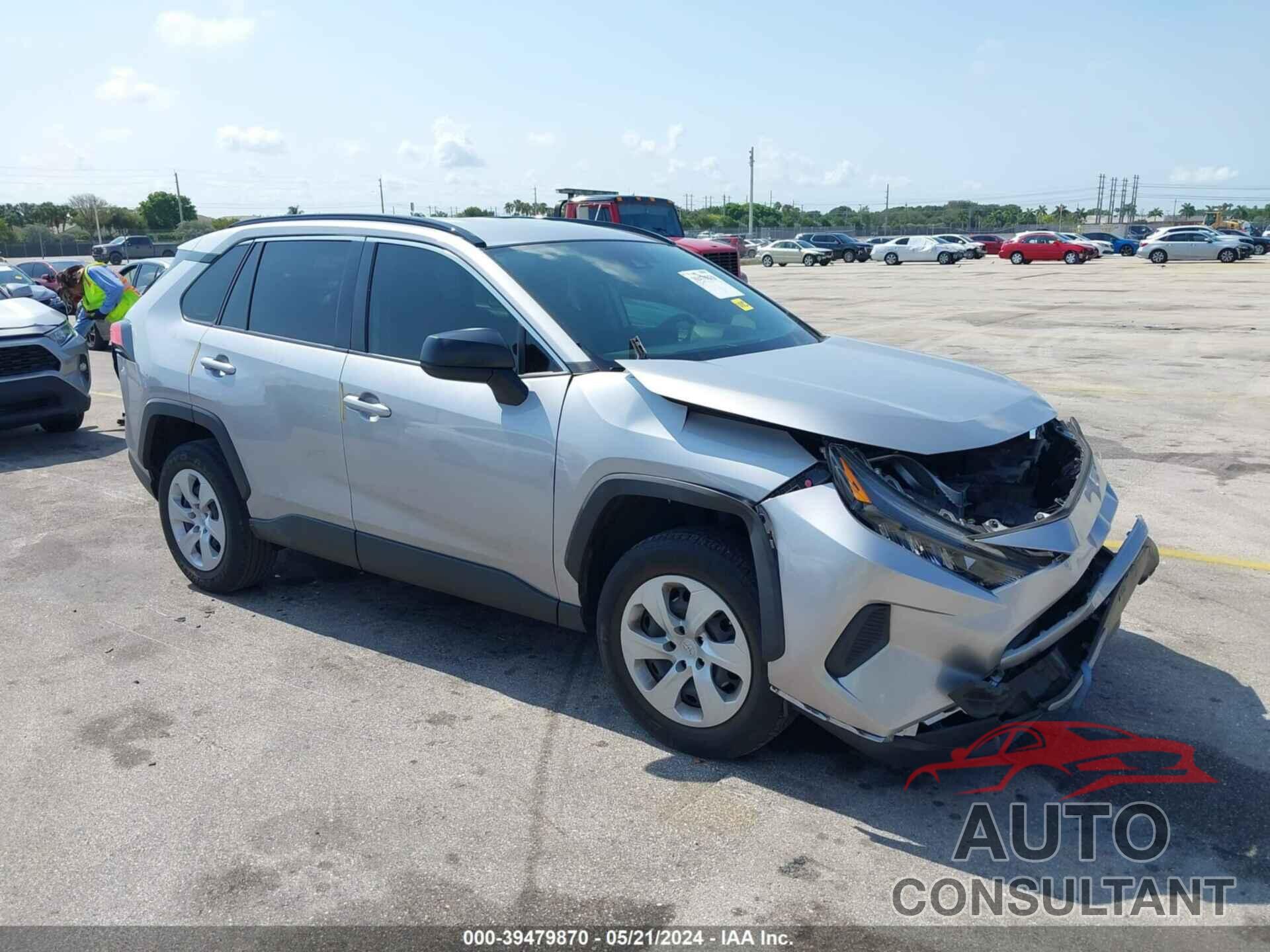 TOYOTA RAV4 2020 - JTMH1RFV7LD051516